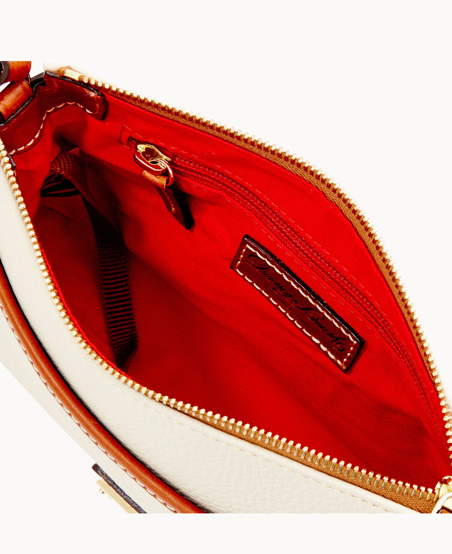 B0018G_AWBOPATN_ALT3