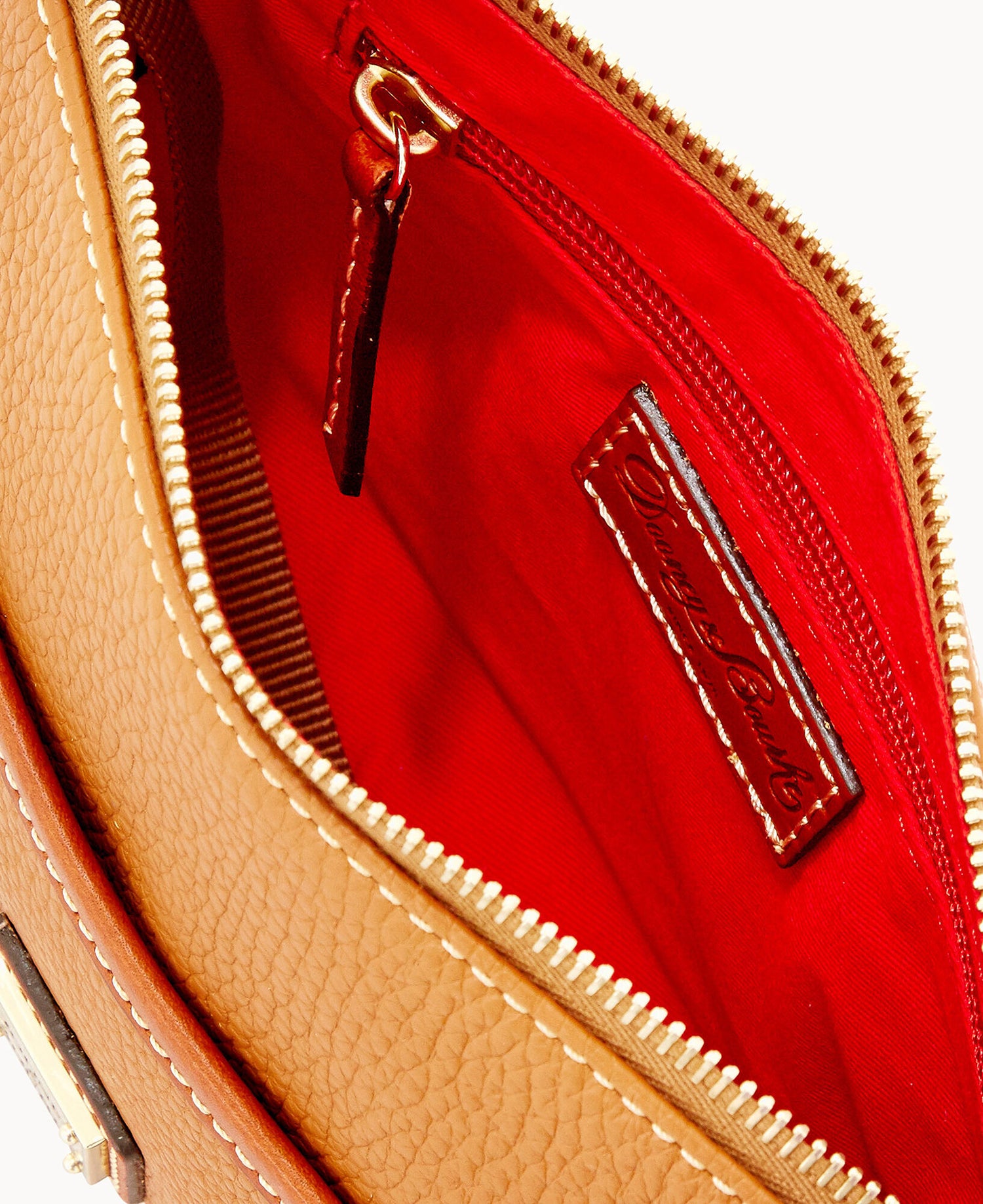 B0018G_AWCAPATN_ALT3