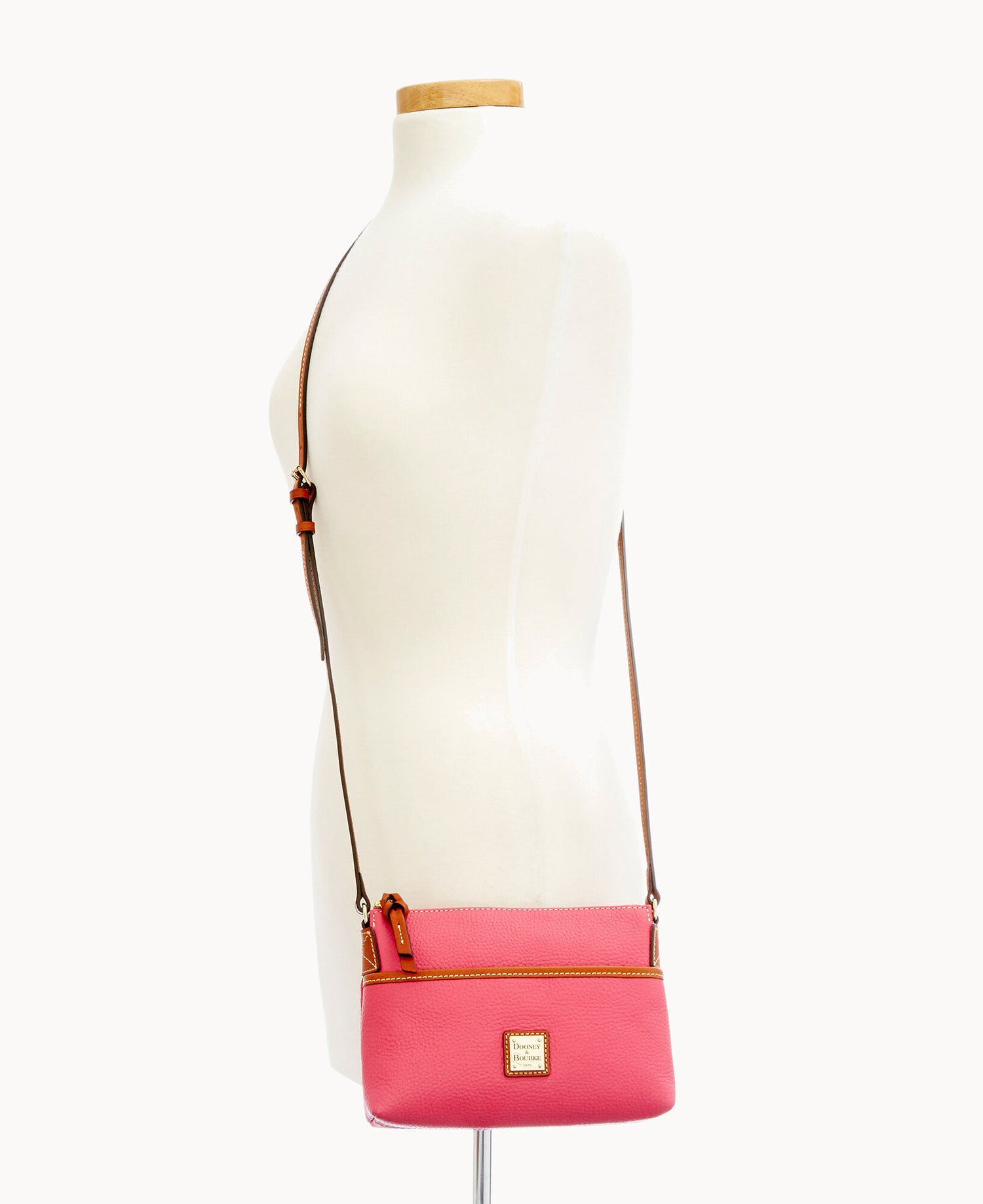 B0018G_AWHPPATN_ALT4