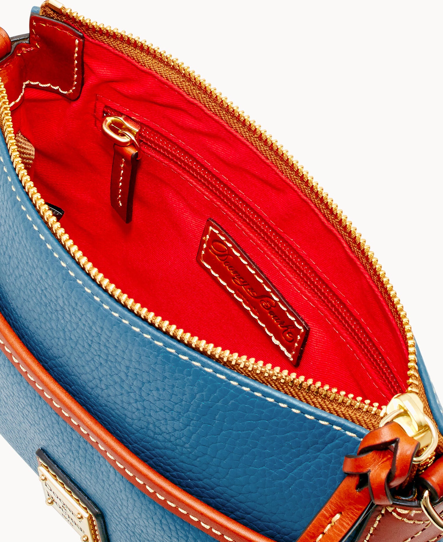 B0018G_AWJEPATN_ALT2