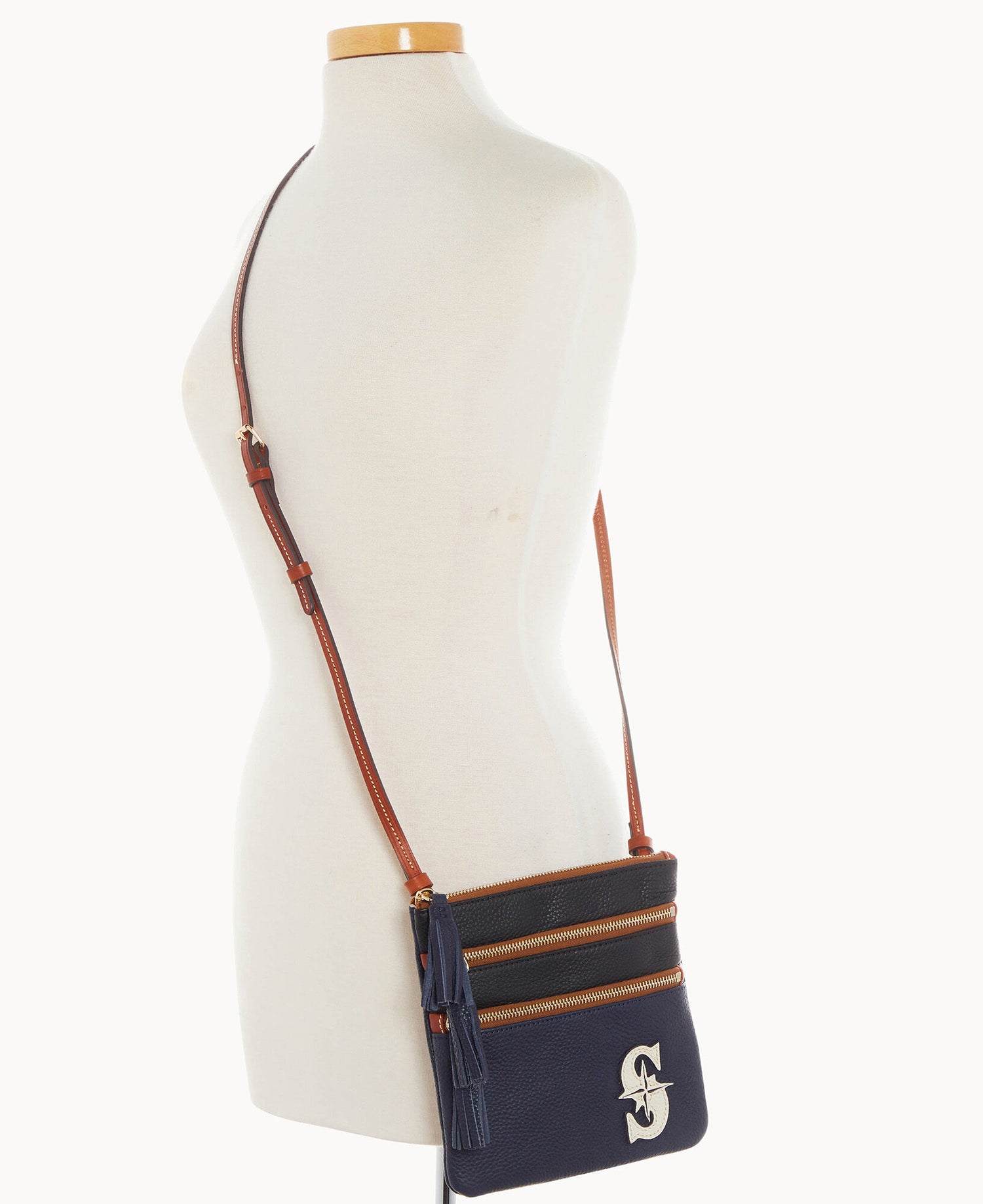 B0298G_1YMDPABLMRNR_ALT4