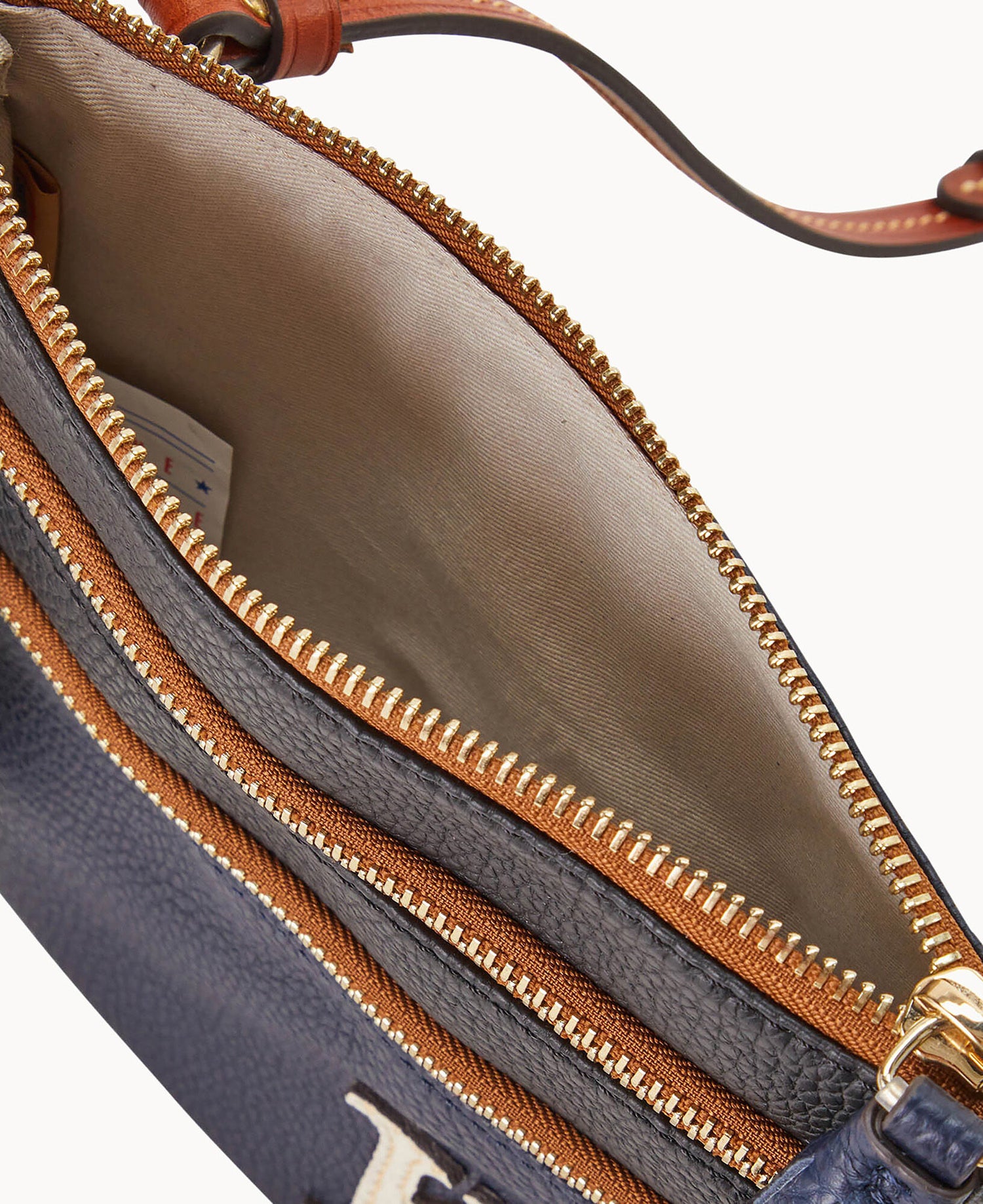 B0298G_1YMDPABLRYLS_ALT2