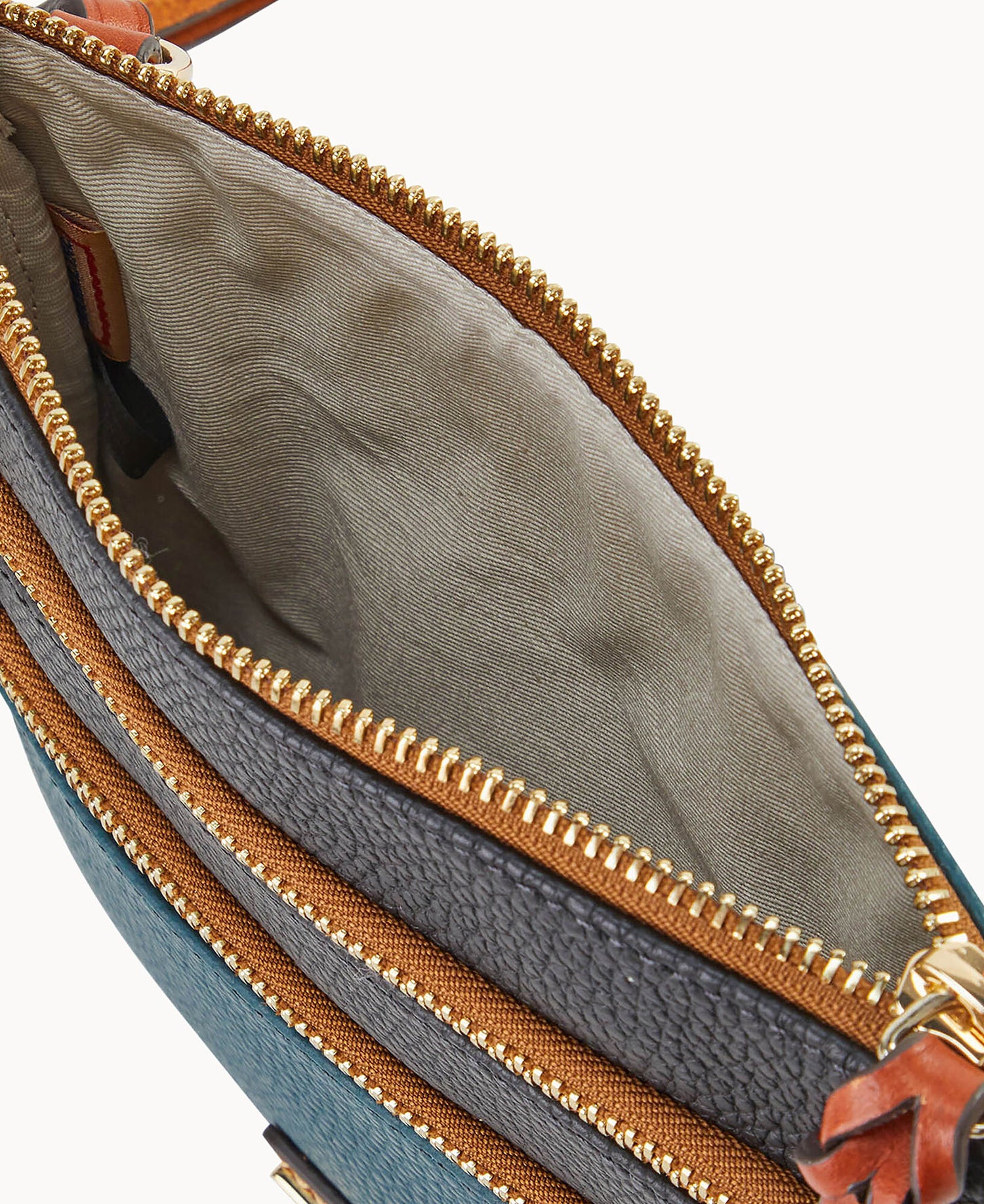 B0298G_5GTEPATNEAGL_ALT2