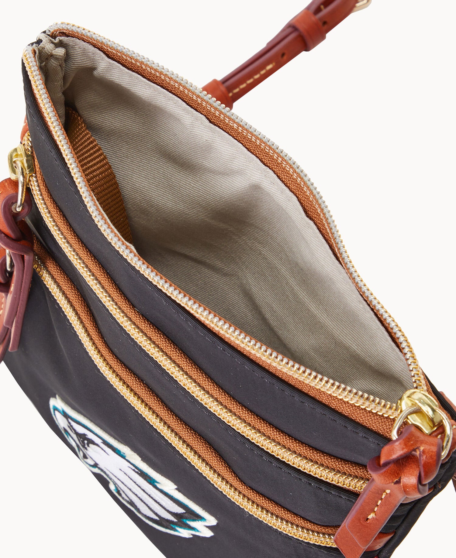 B0298G_INBLPATNEAGL_ALT2