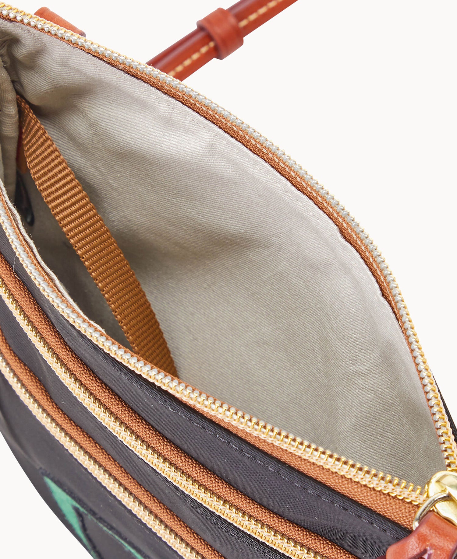 B0298G_INBLPATNORE0_ALT2