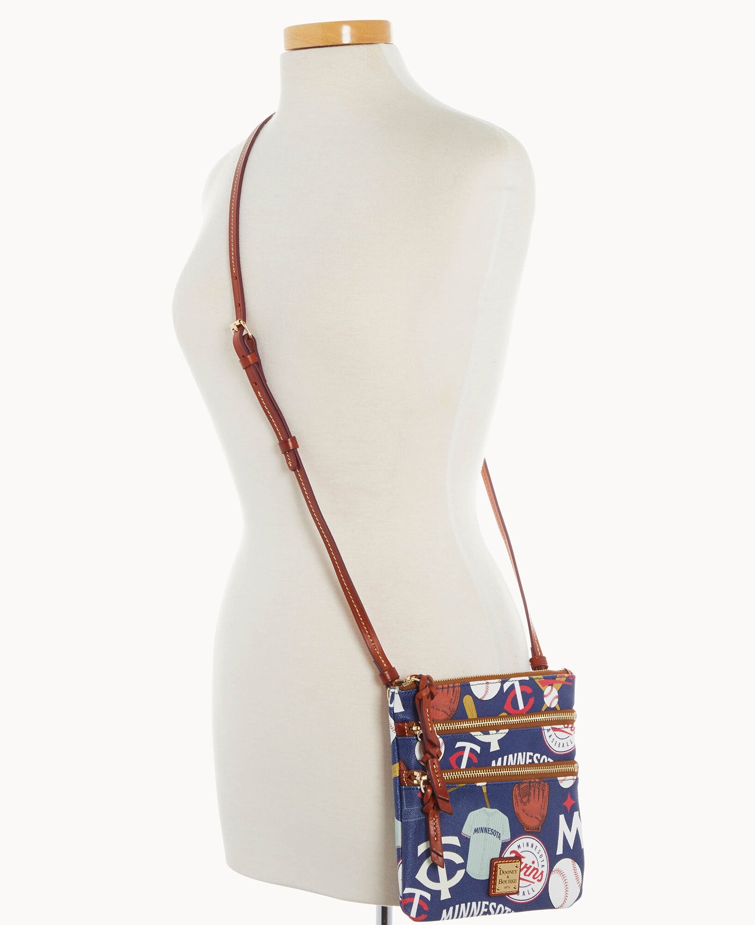 B0298G_QUNVPATNTWNS_ALT4