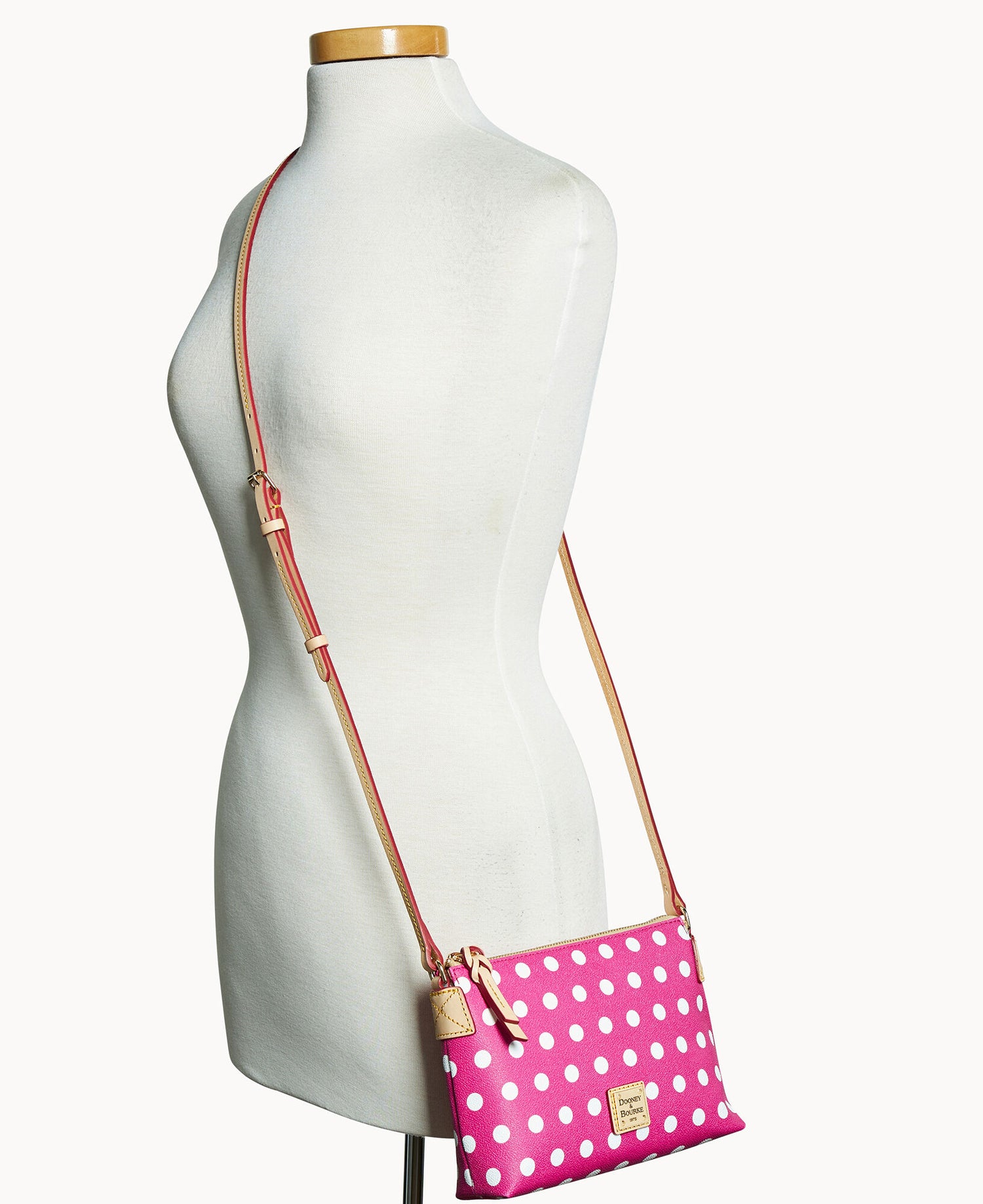 B0299G_PKFHSVNA_ALT4