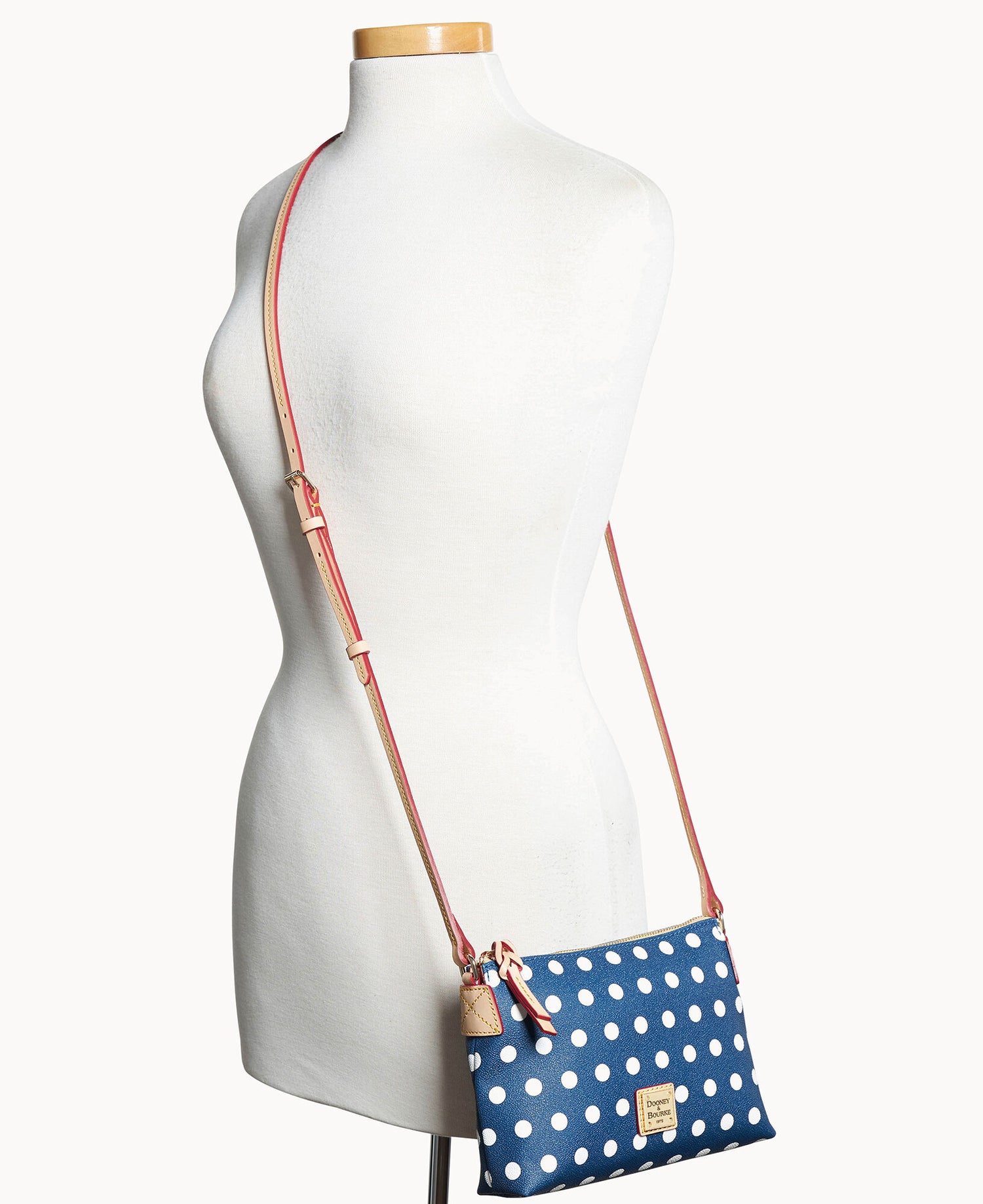 B0299G_PKNVSVNA_ALT4