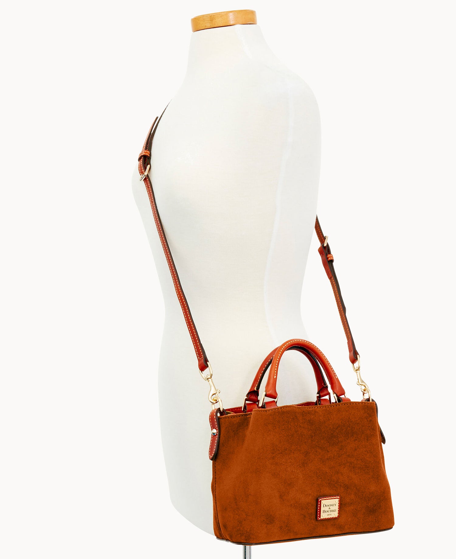 B0736G_SUARPATNQ000_ALT4