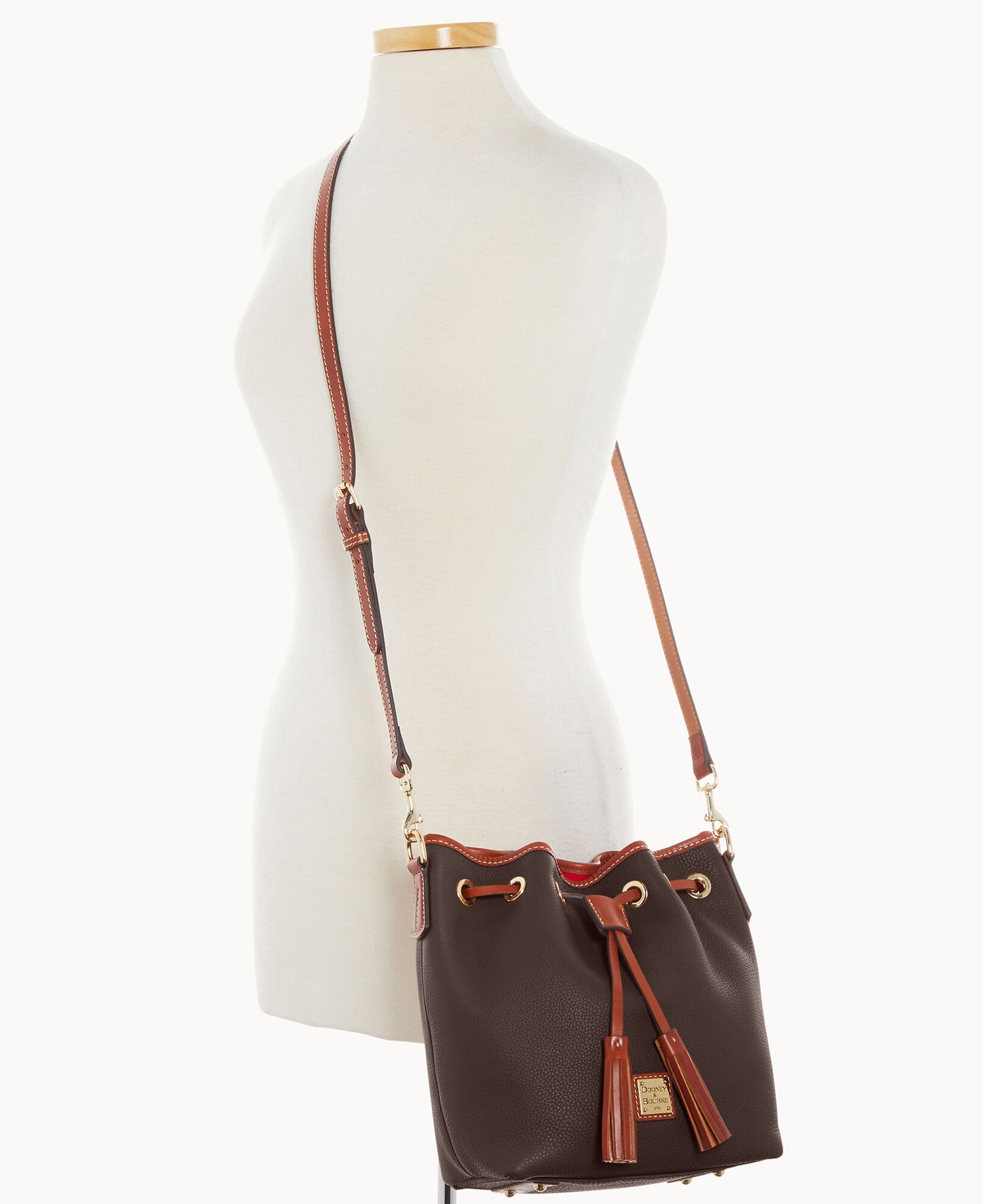 B0783G_AWBMPATN_ALT4