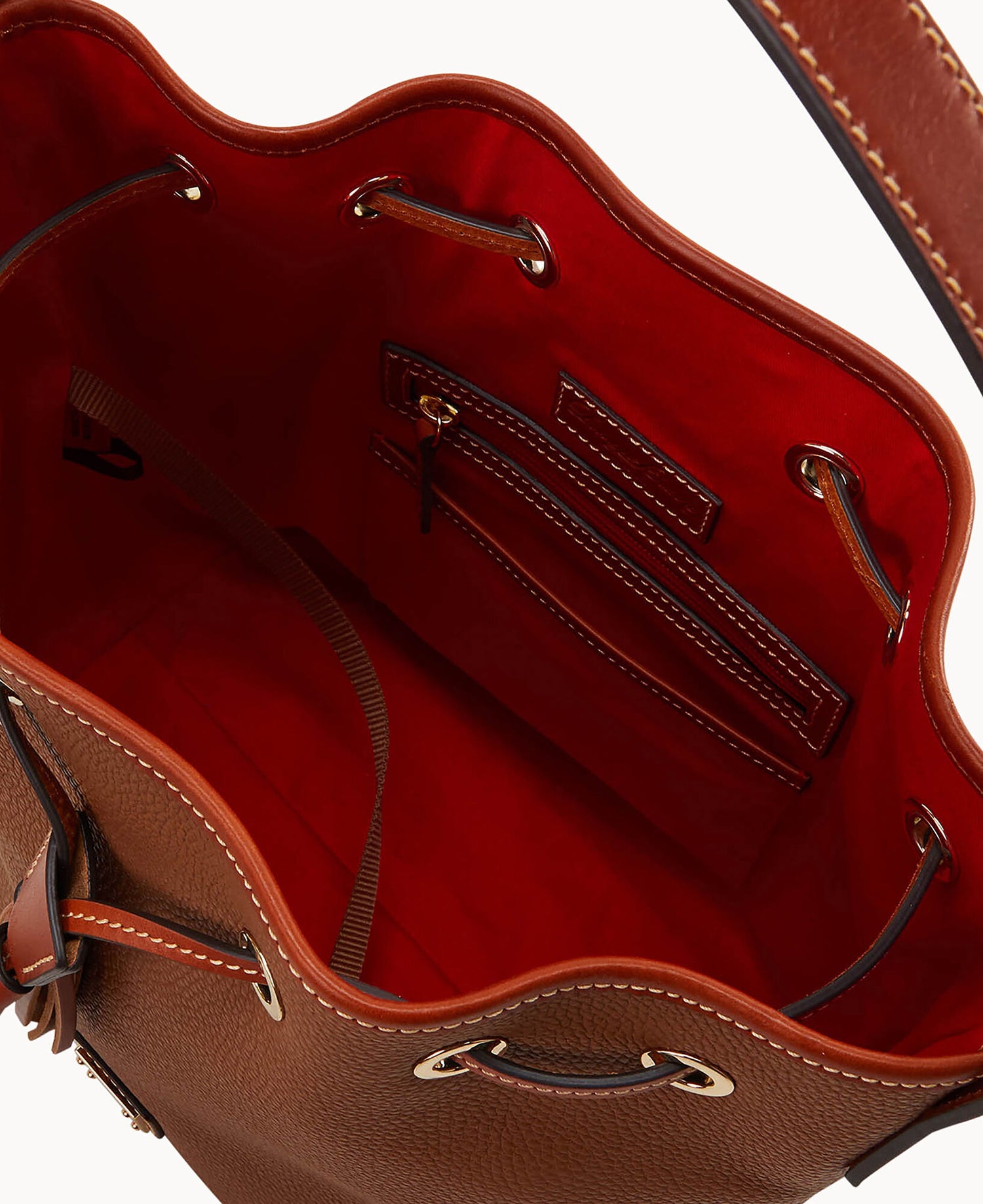 B0784G_AWCAPATN_ALT2