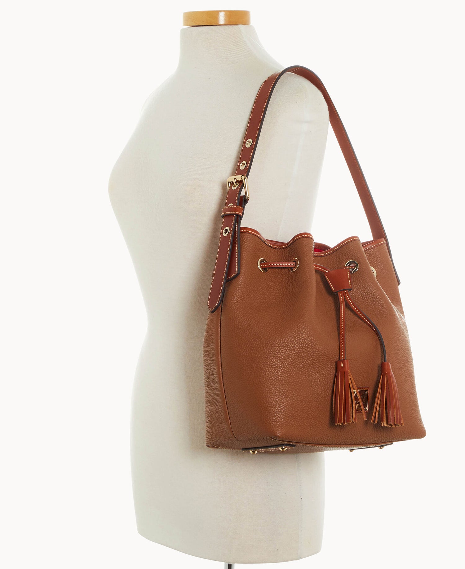 B0784G_AWCAPATN_ALT4