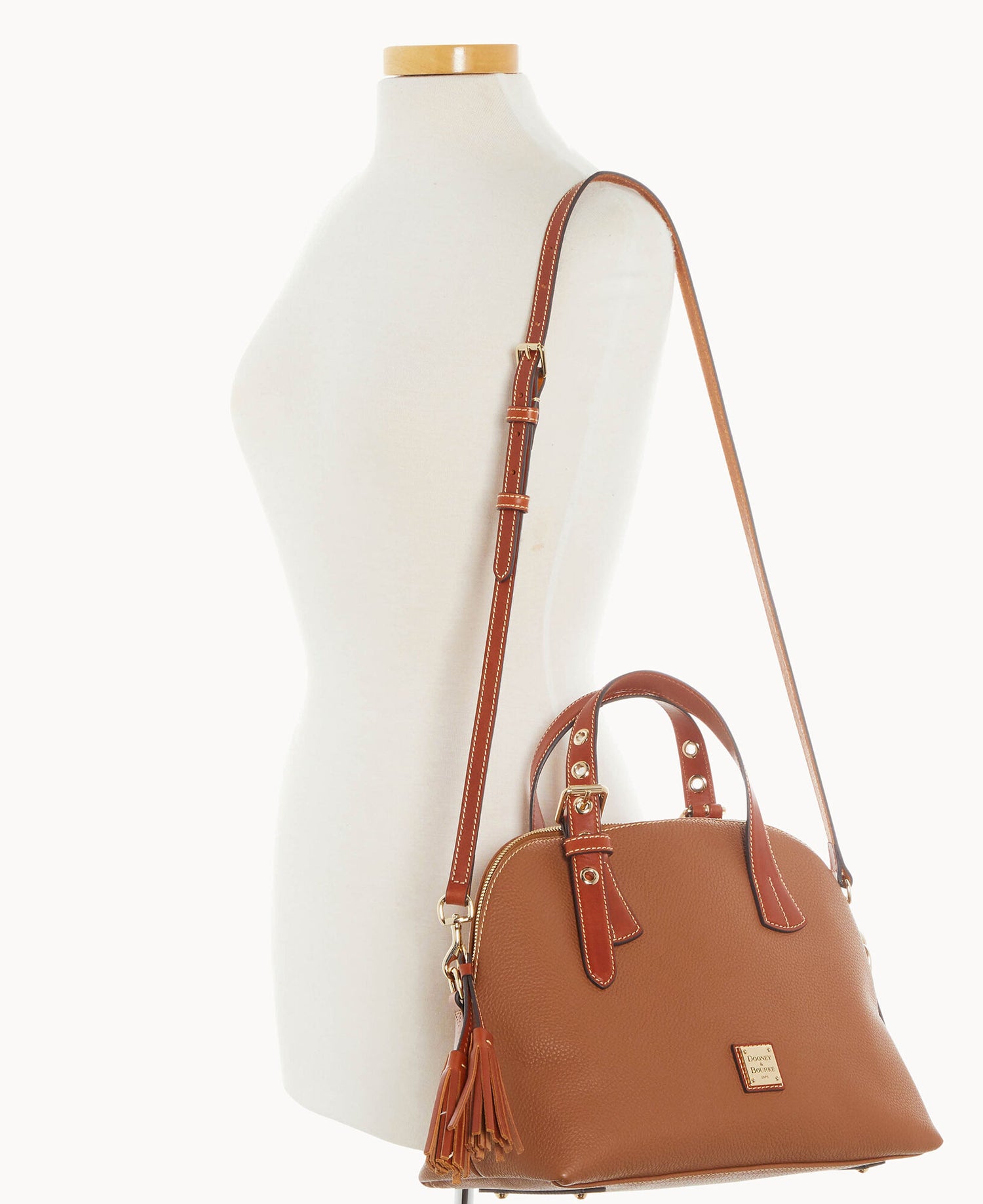 B0795G_AWCAPATN_ALT4