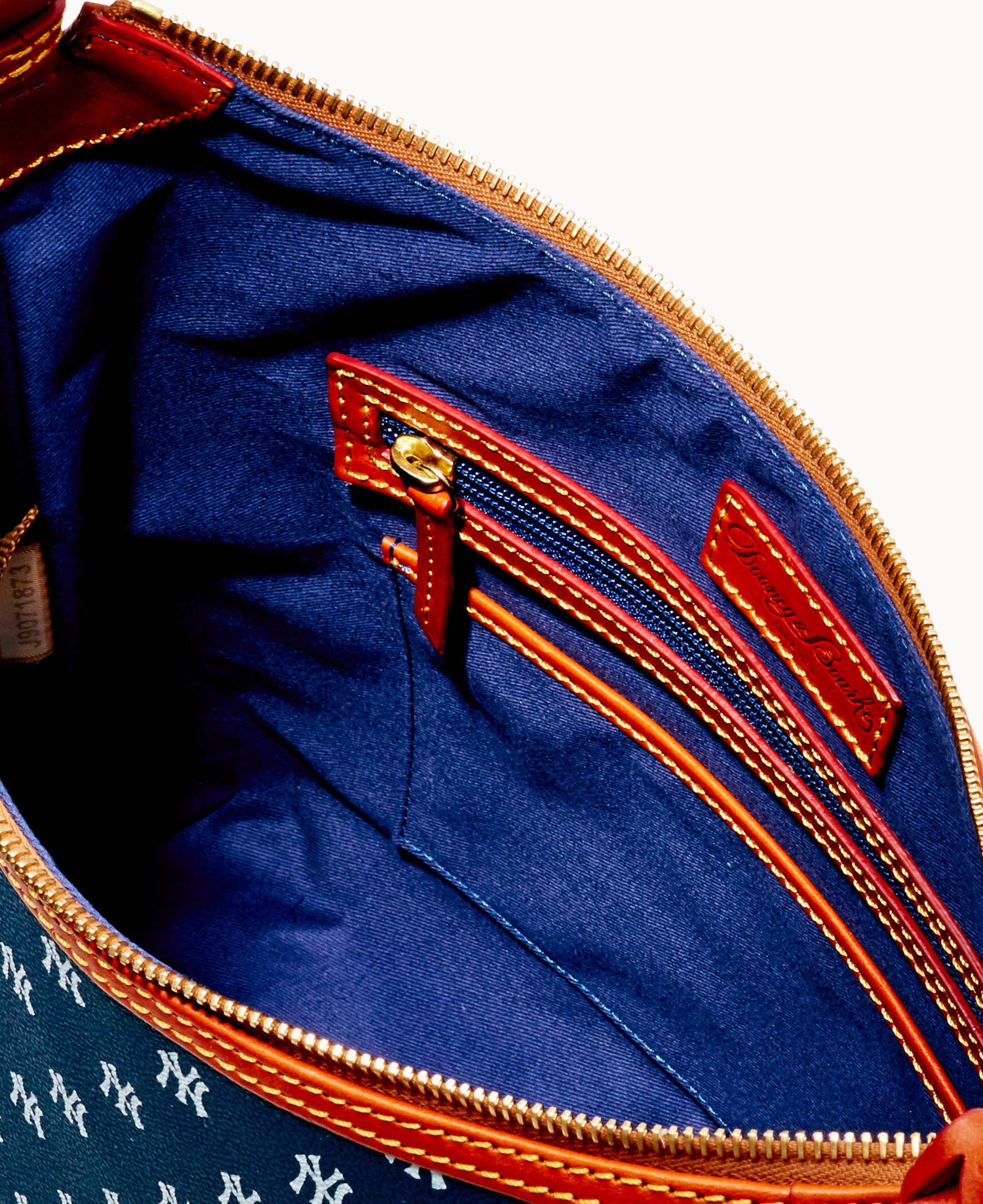 B0924G_MJNVPATNYANK_ALT2