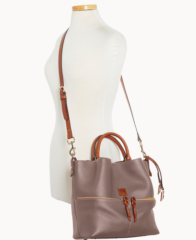 B1046G_9PELPAKR_ALT4