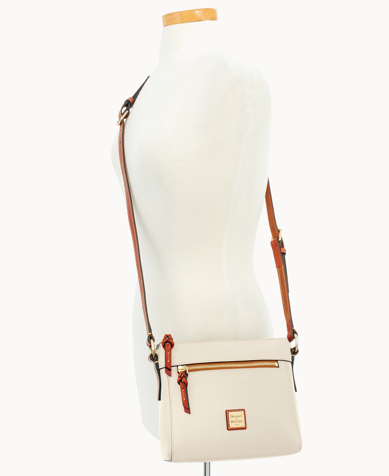 B1104G_AWWHPATN_ALT4