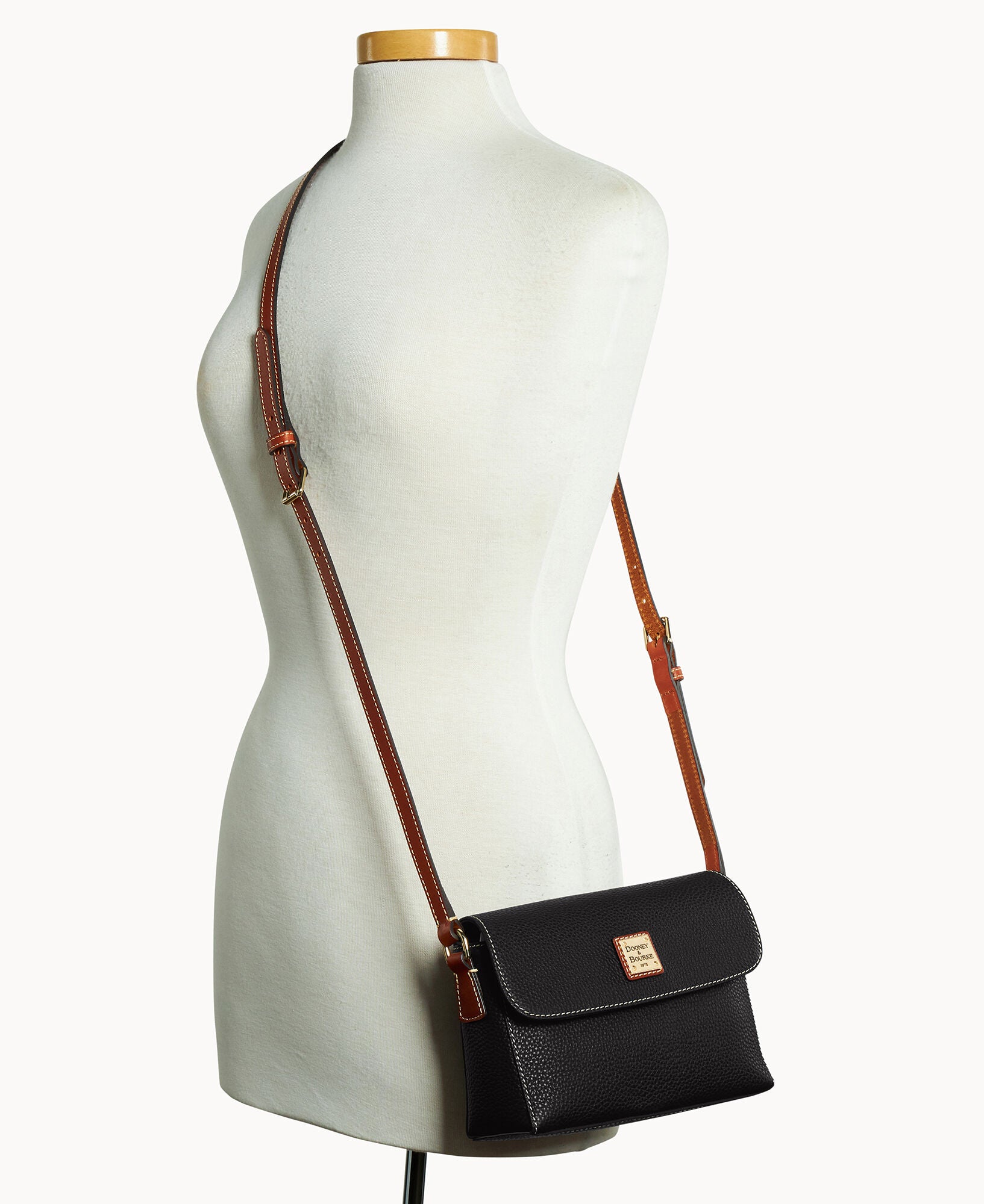 Pebble Grain Rena Crossbody – ILoveDooney