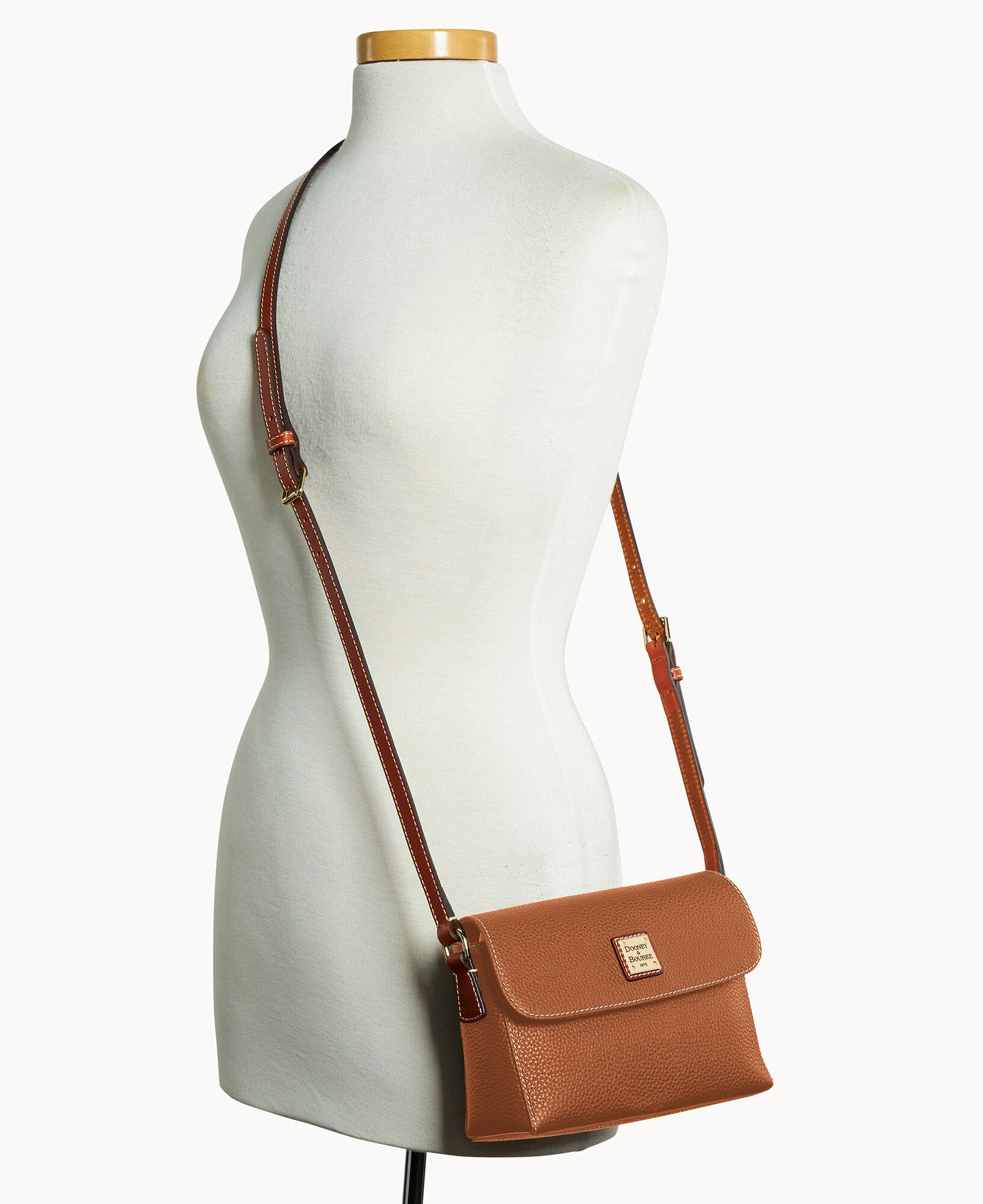 Pebble Grain Rena Crossbody – ILoveDooney