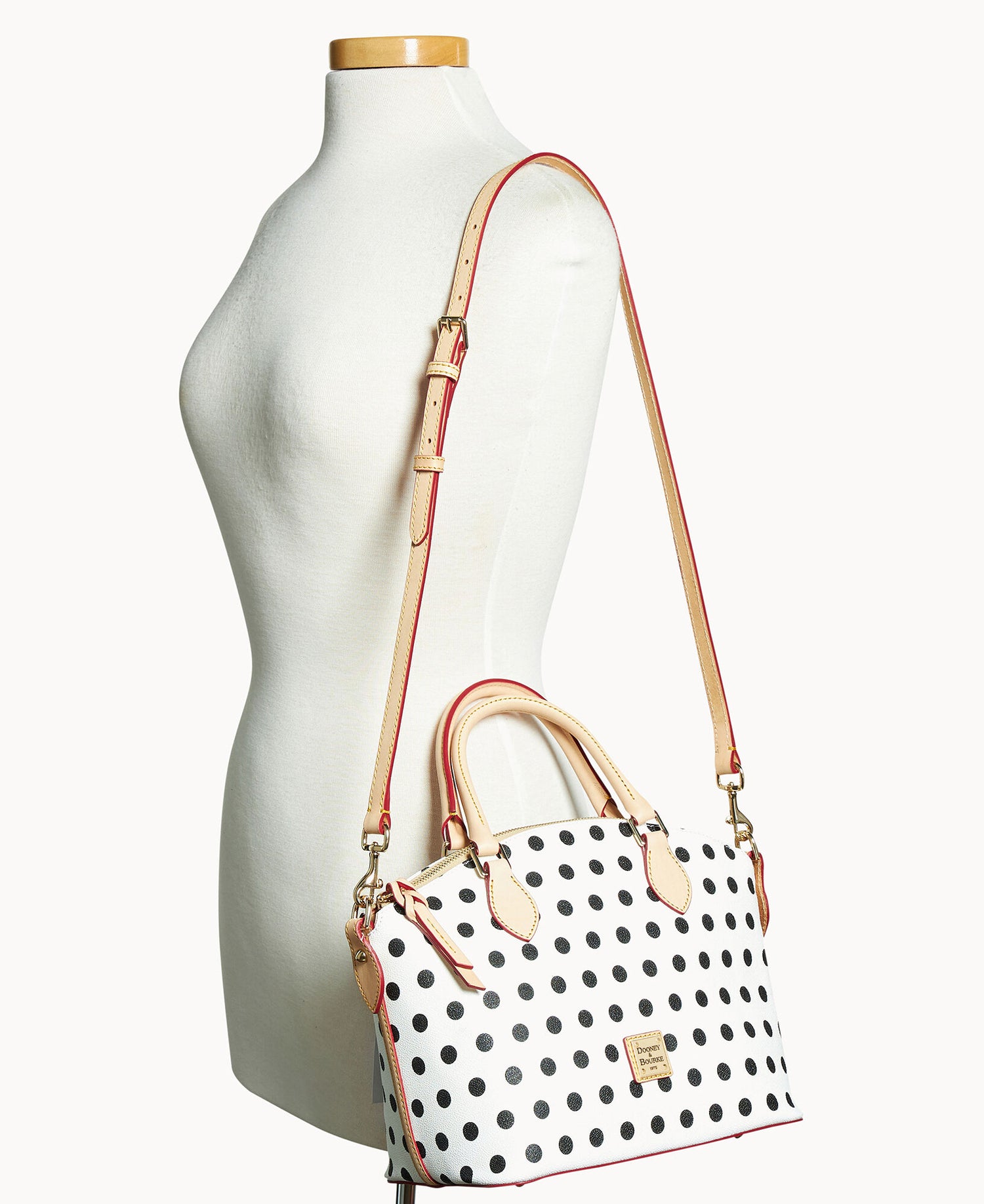 B1327G_PK4YSVNA_ALT4