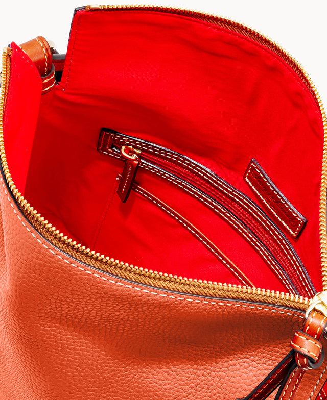 Pebble Grain Twist Strap Hobo