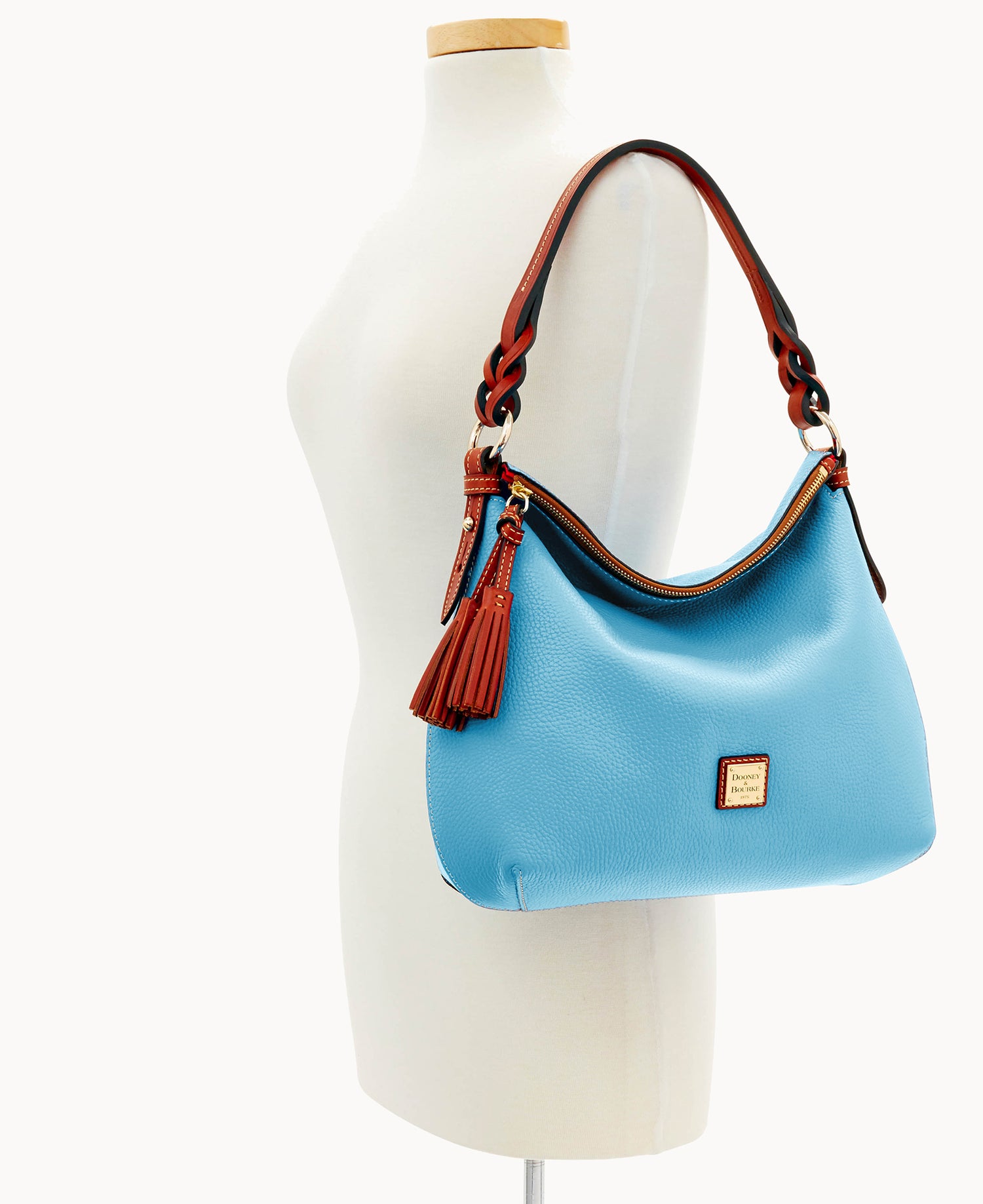 Pebble Grain Twist Strap Hobo