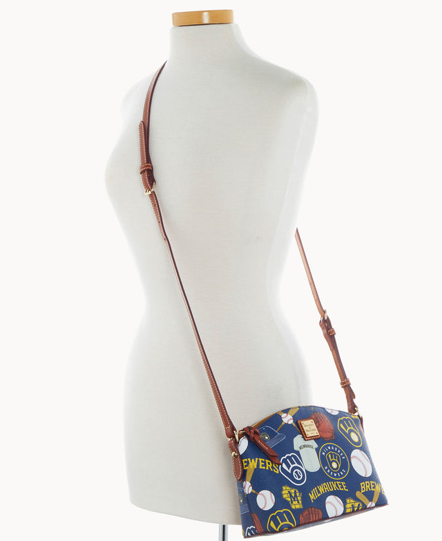 B1696G_QUNVPATNBRWS_ALT4