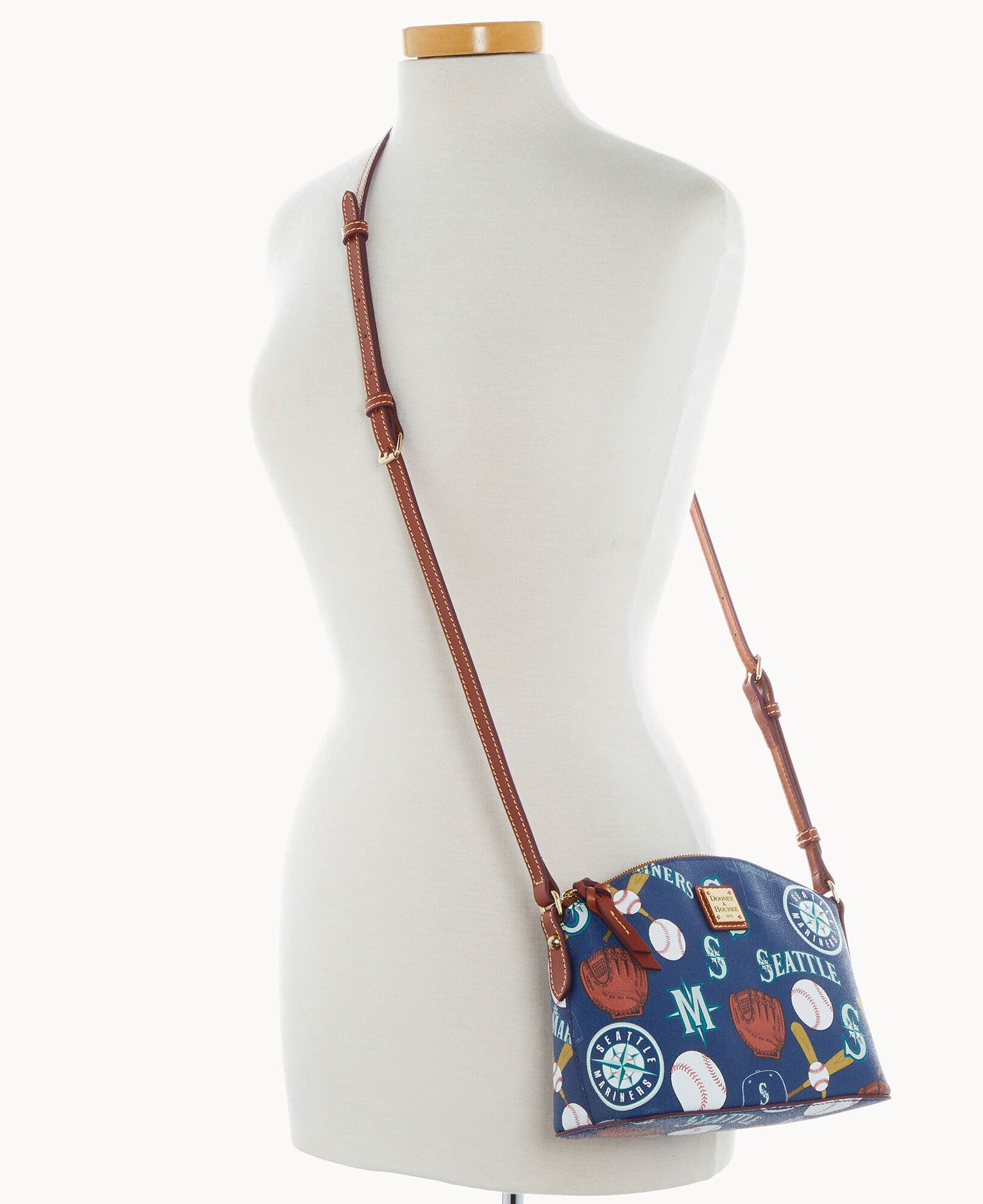 B1696G_QUNVPATNMRNR_ALT4