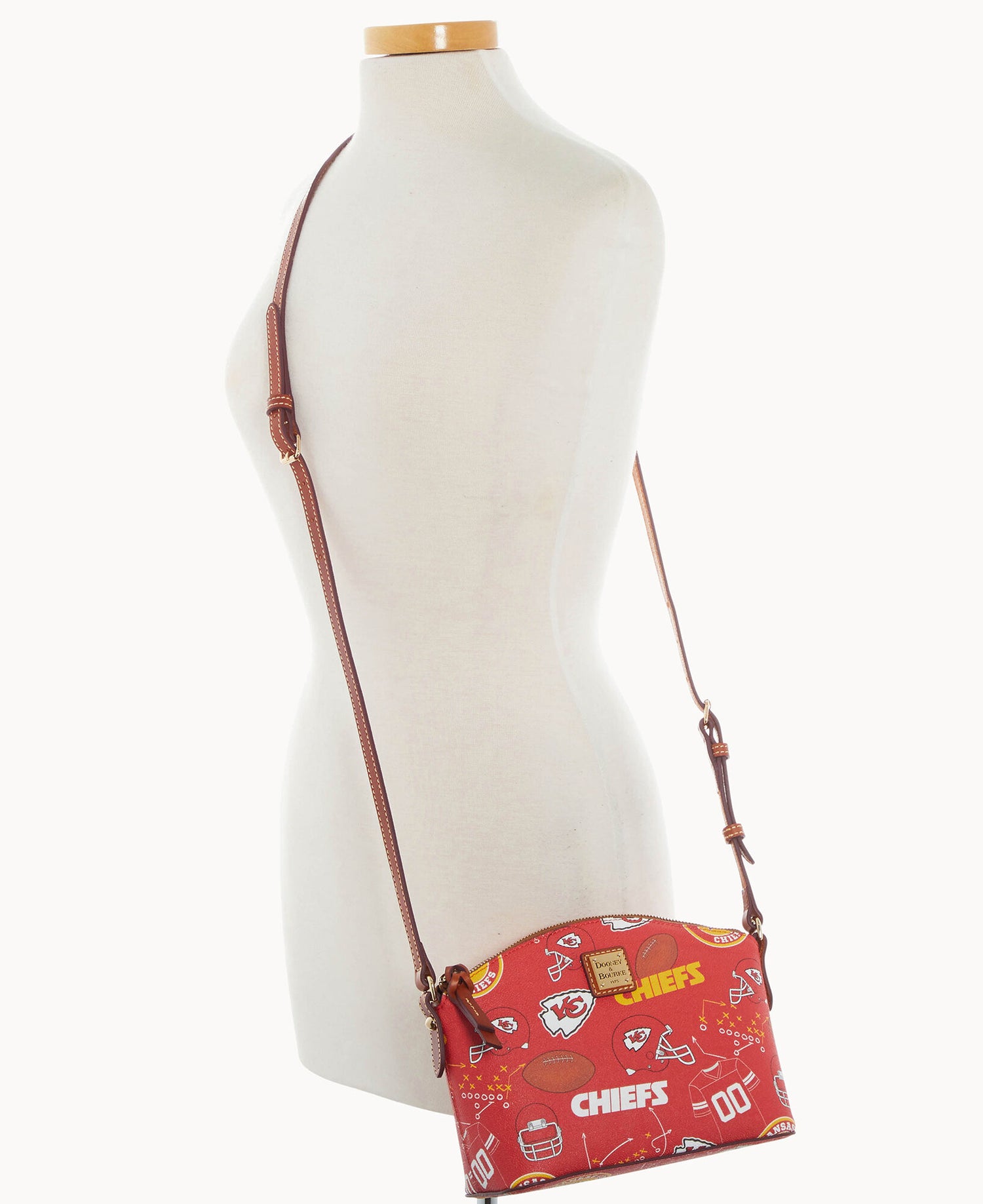 B1696G_QWRDPATNCHFS_ALT4