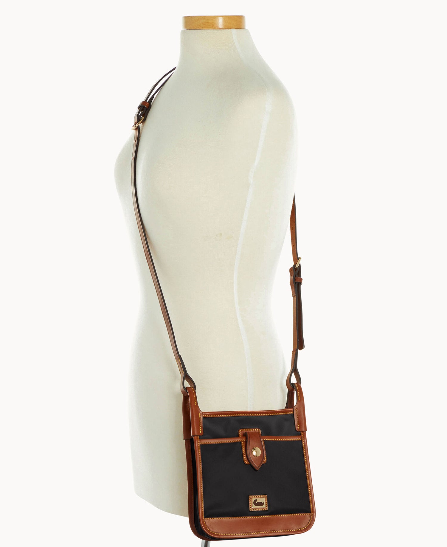 B1747G_WWBLLSKR_ALT4