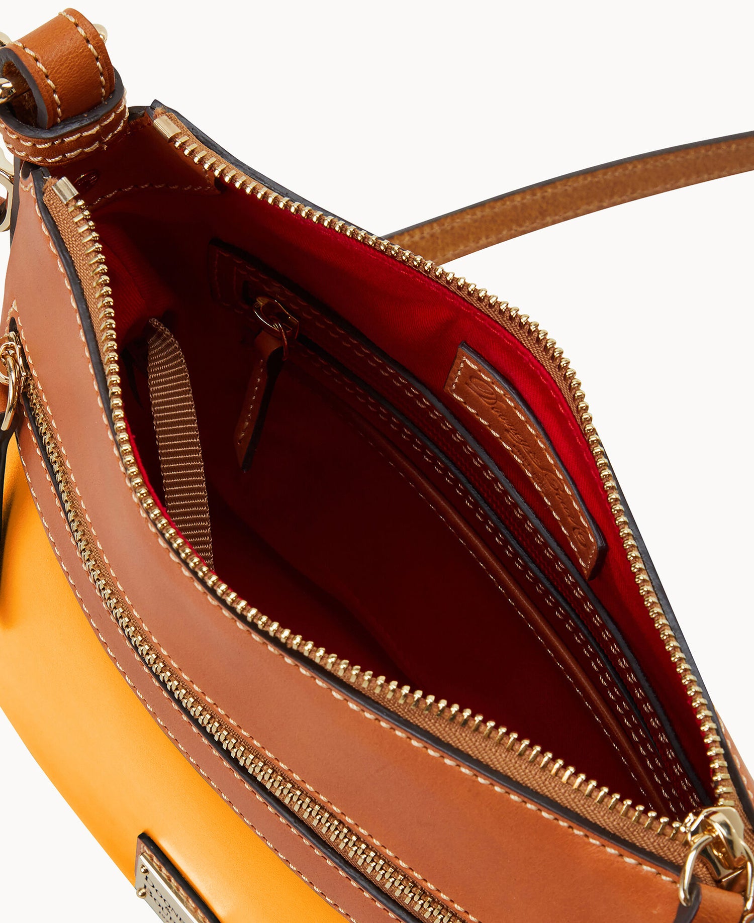 B1849G_JKMYPANA_ALT2