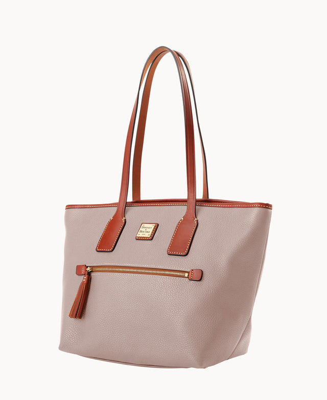 B1852G_AWOYPATN_ALT1