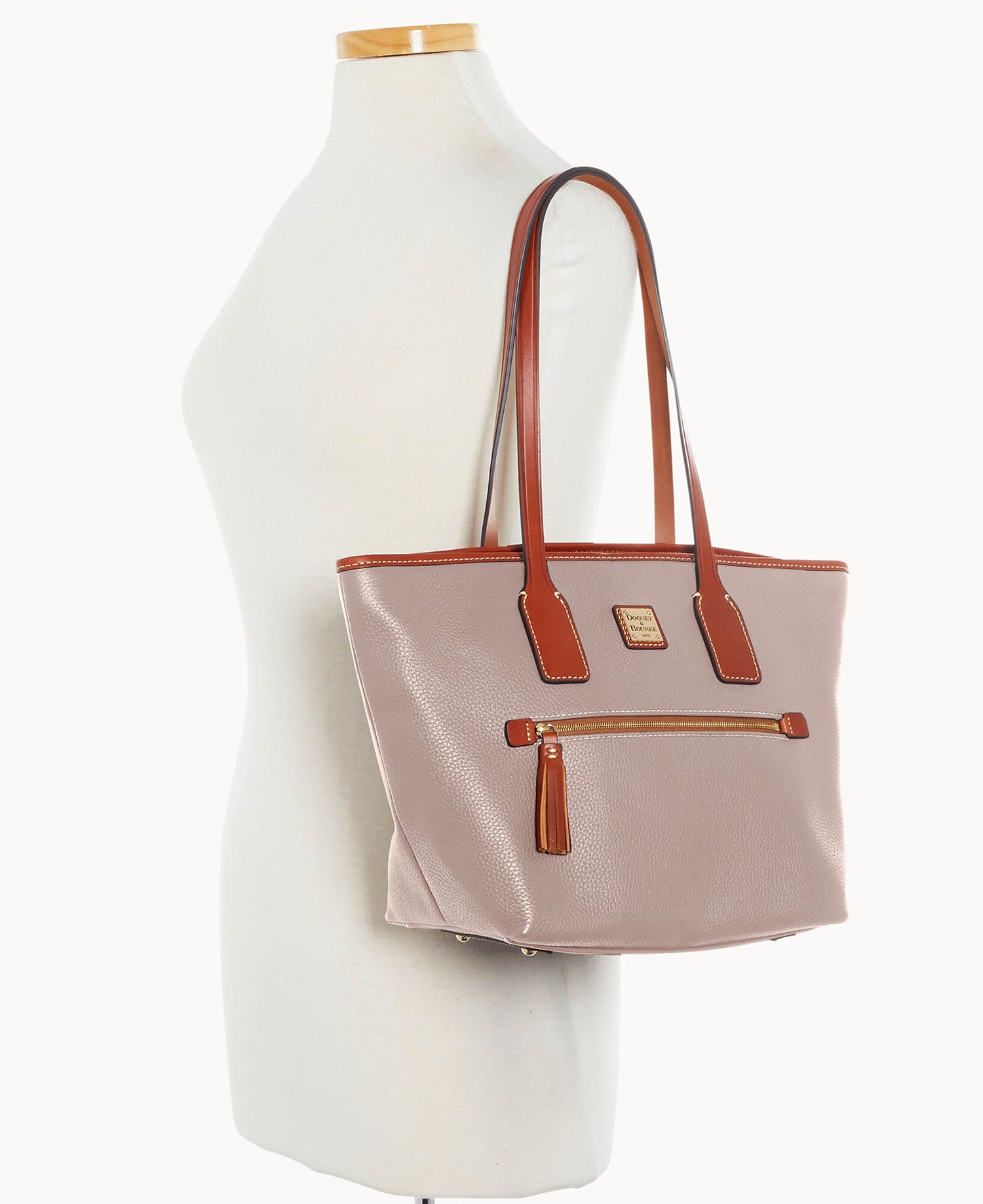 B1852G_AWOYPATN_ALT4