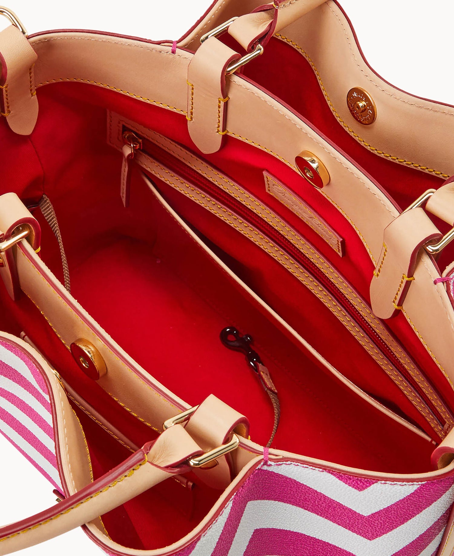 B1905G_FFFHSVNA_ALT2