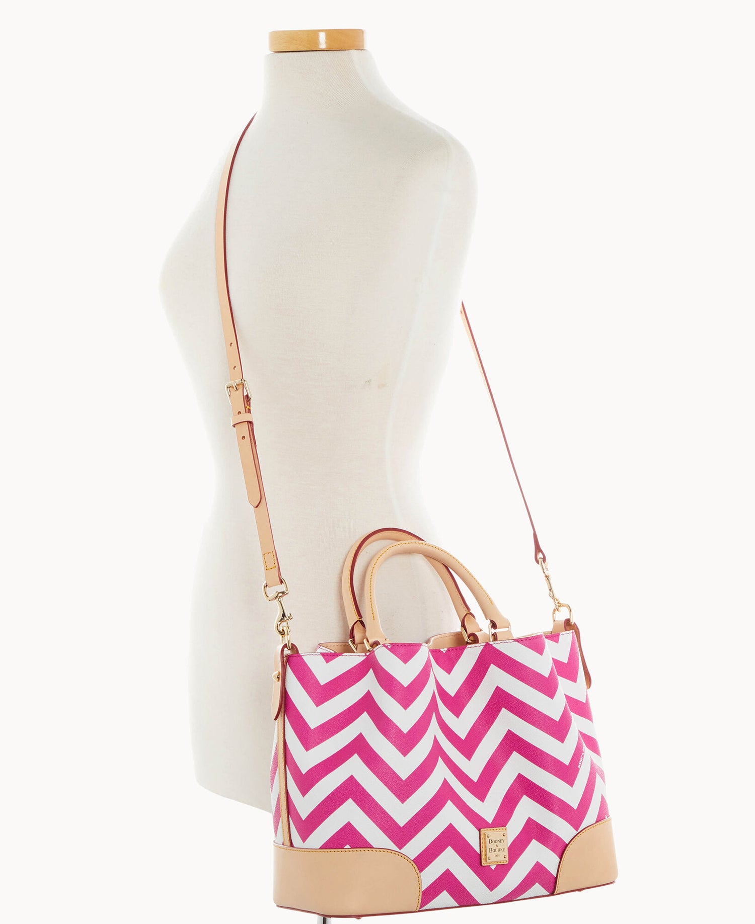 B1905G_FFFHSVNA_ALT4