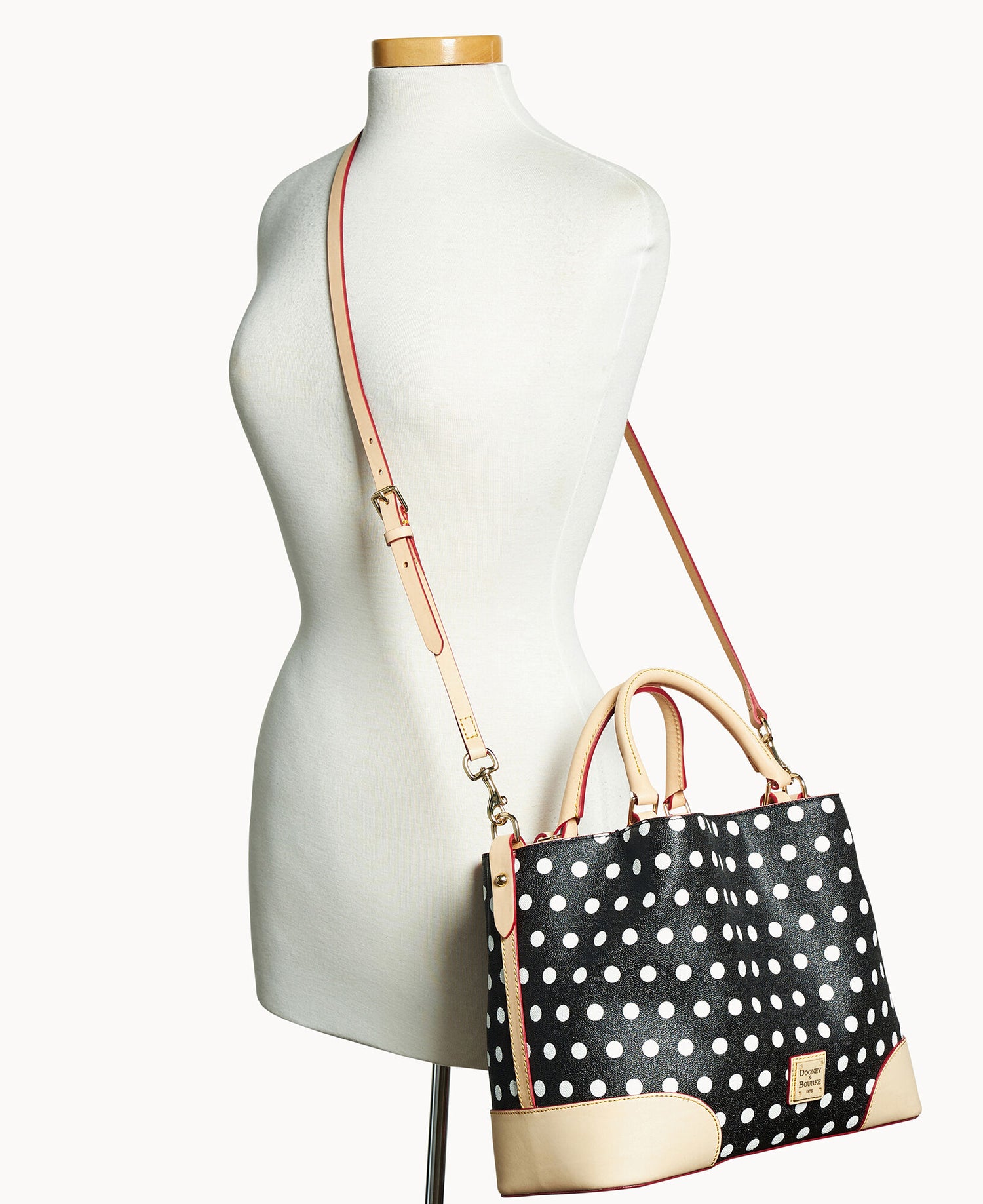 B1905G_PKBLSVNA_ALT4