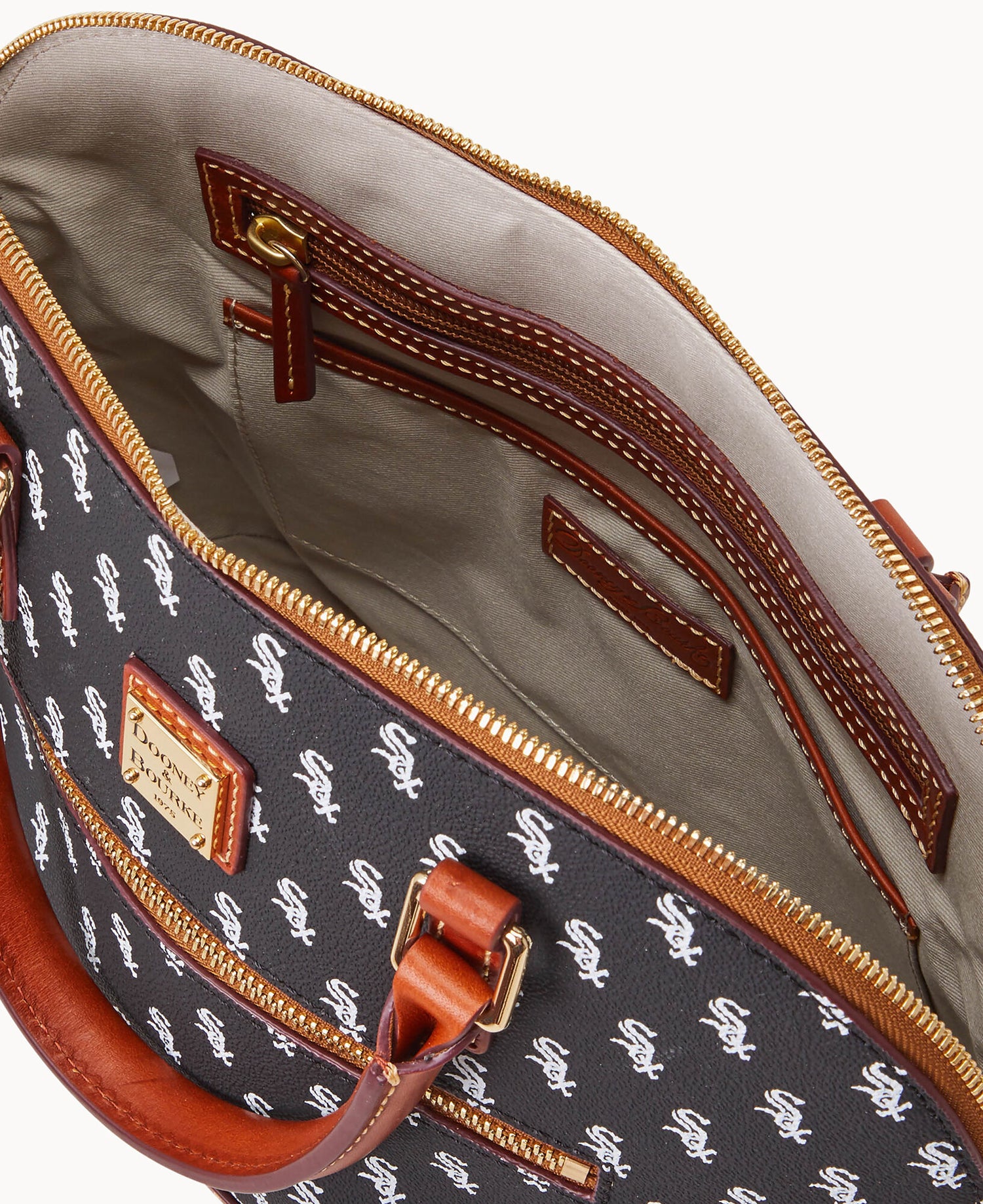 B1914G_MJBLPATNWHSX_ALT2