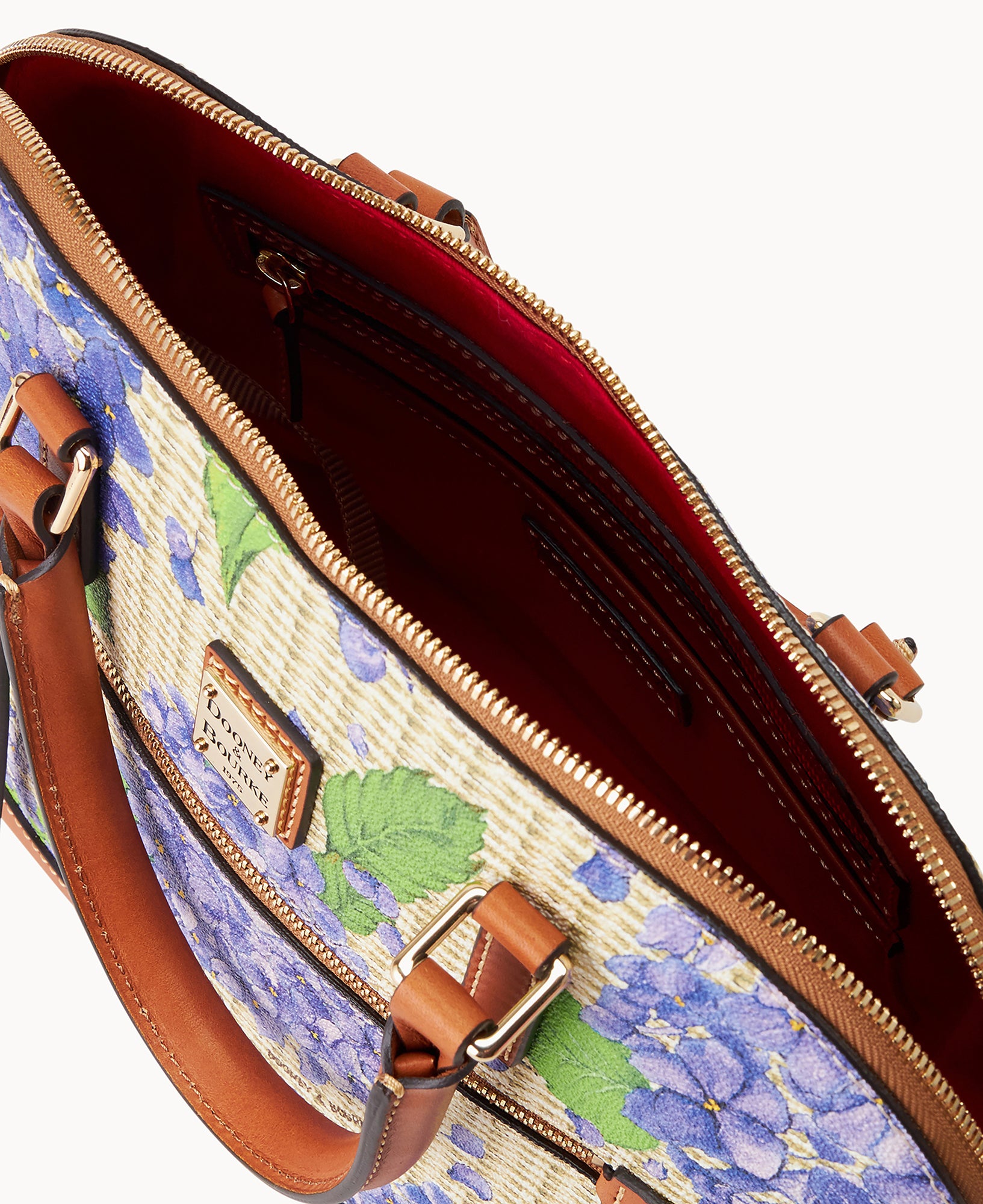 Hydrangea Basketweave Domed Zip Satchel – ILoveDooney