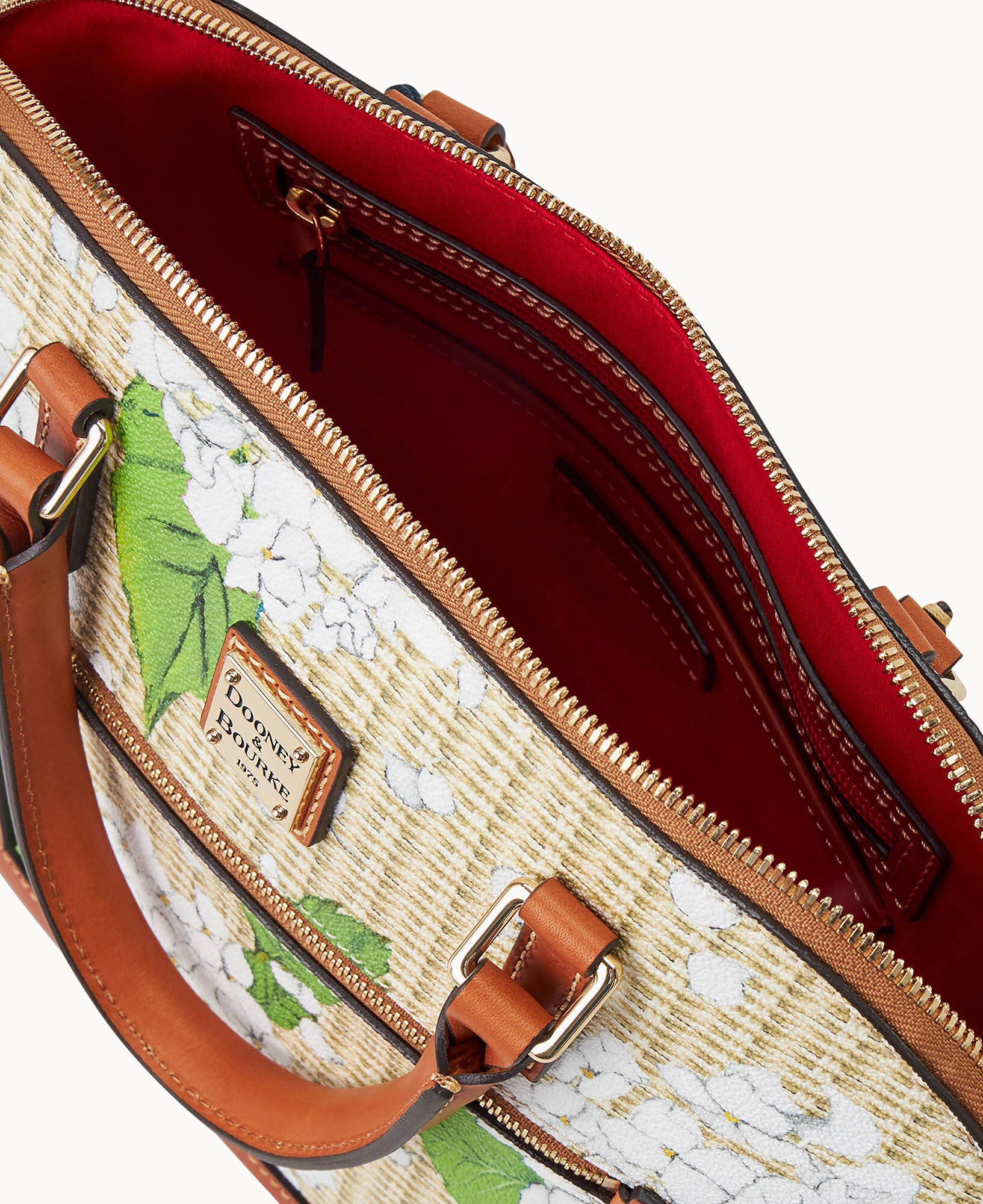 Hydrangea Basketweave Domed Zip Satchel – ILoveDooney