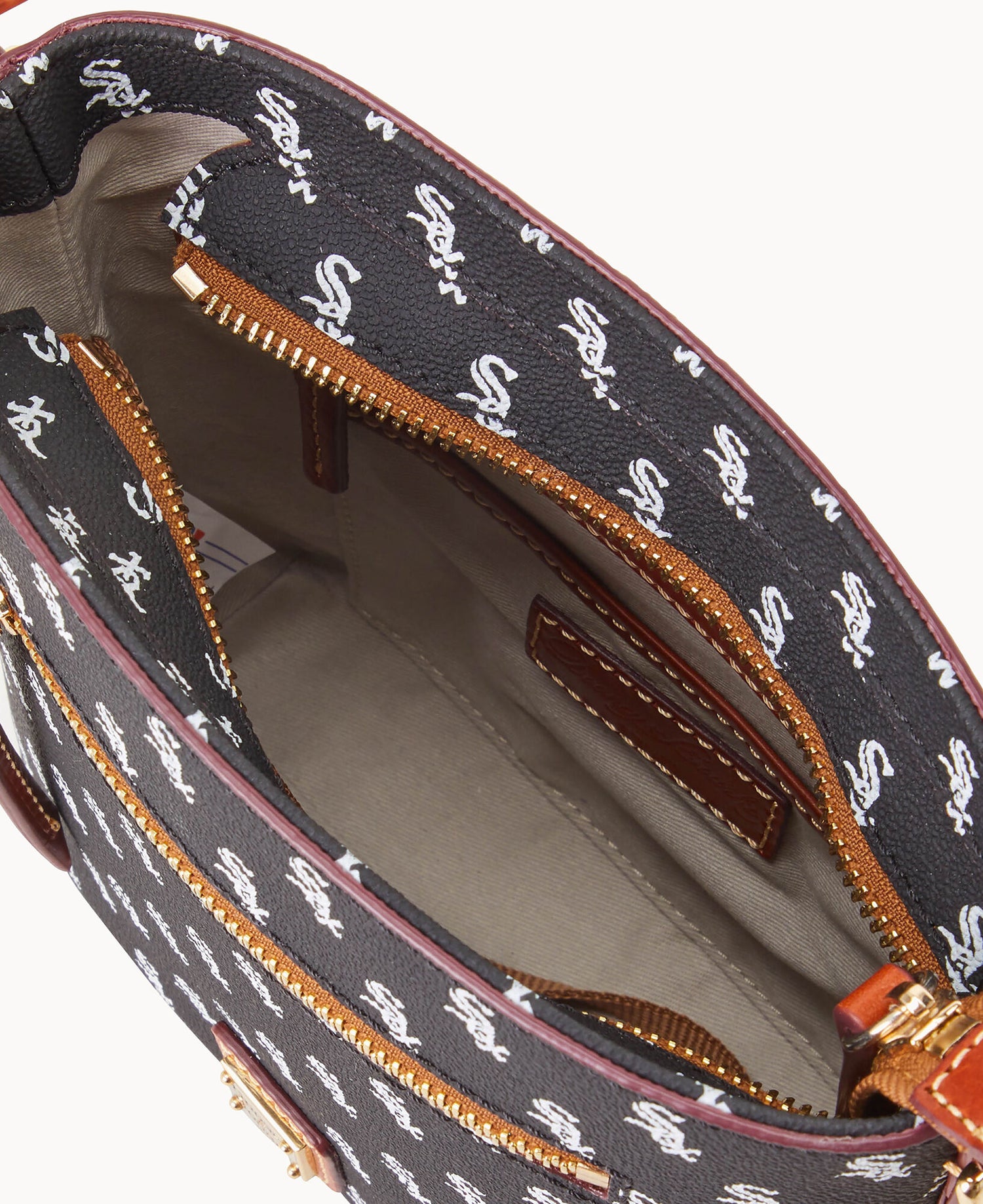 B1915G_MJBLPATNWHSX_ALT2