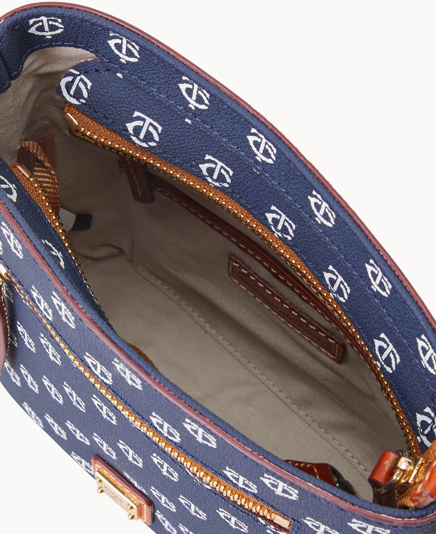 B1915G_MJNVPATNTWNS_ALT2