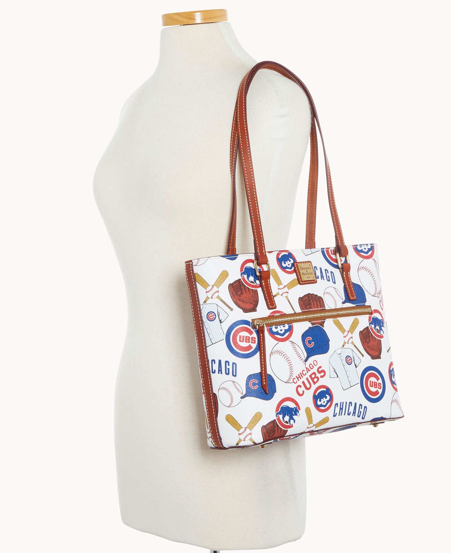 B1924G_QUMWPATNCUBS_ALT4