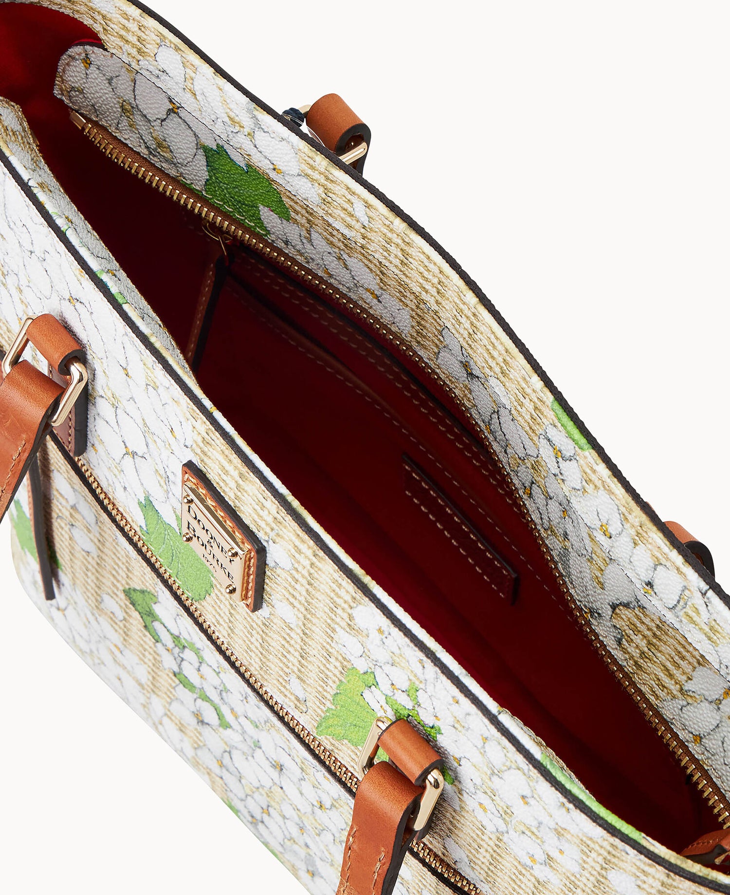 B1924G_XDWHPANA_ALT2