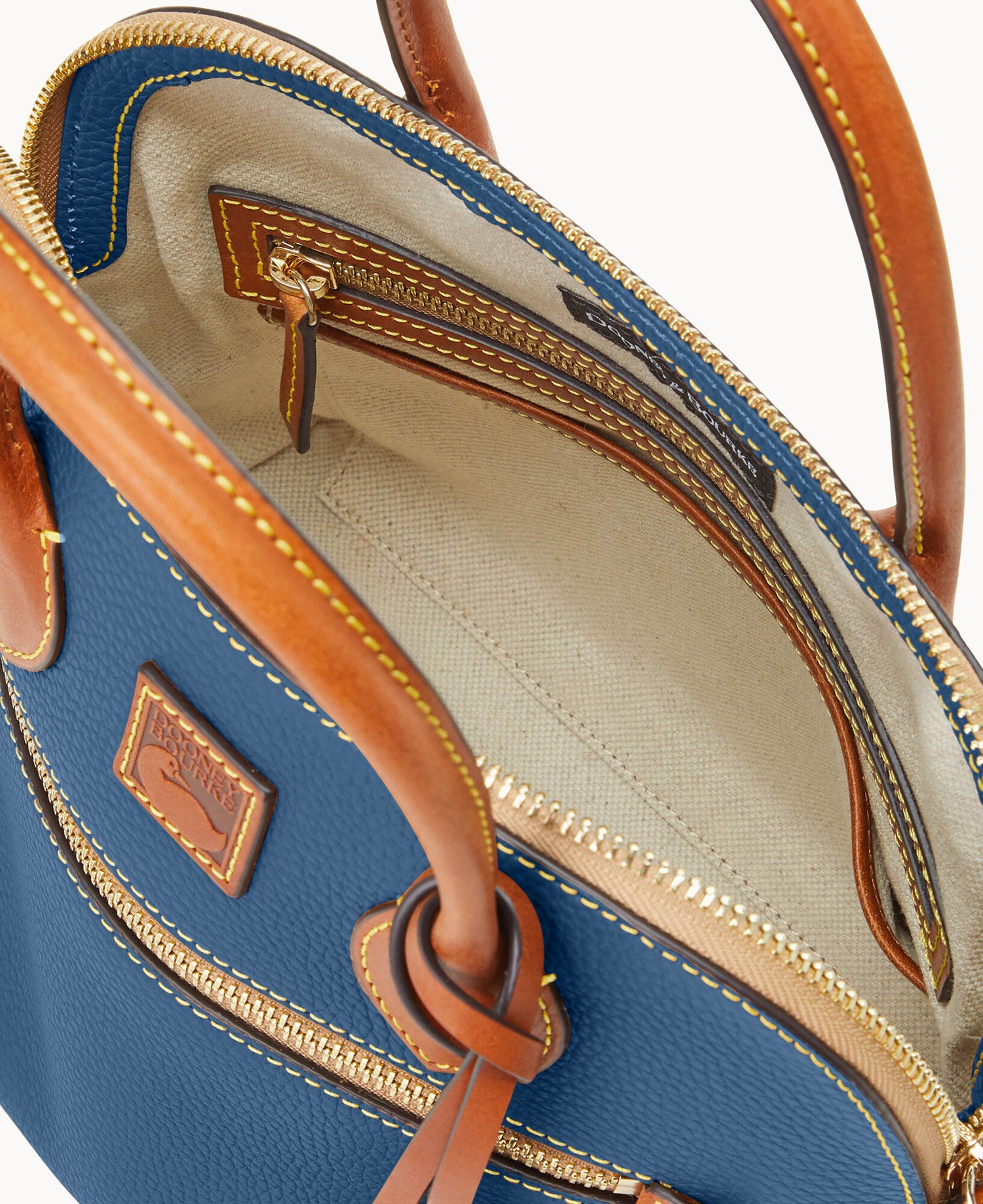 B1954G_9PJEPAKR_ALT2