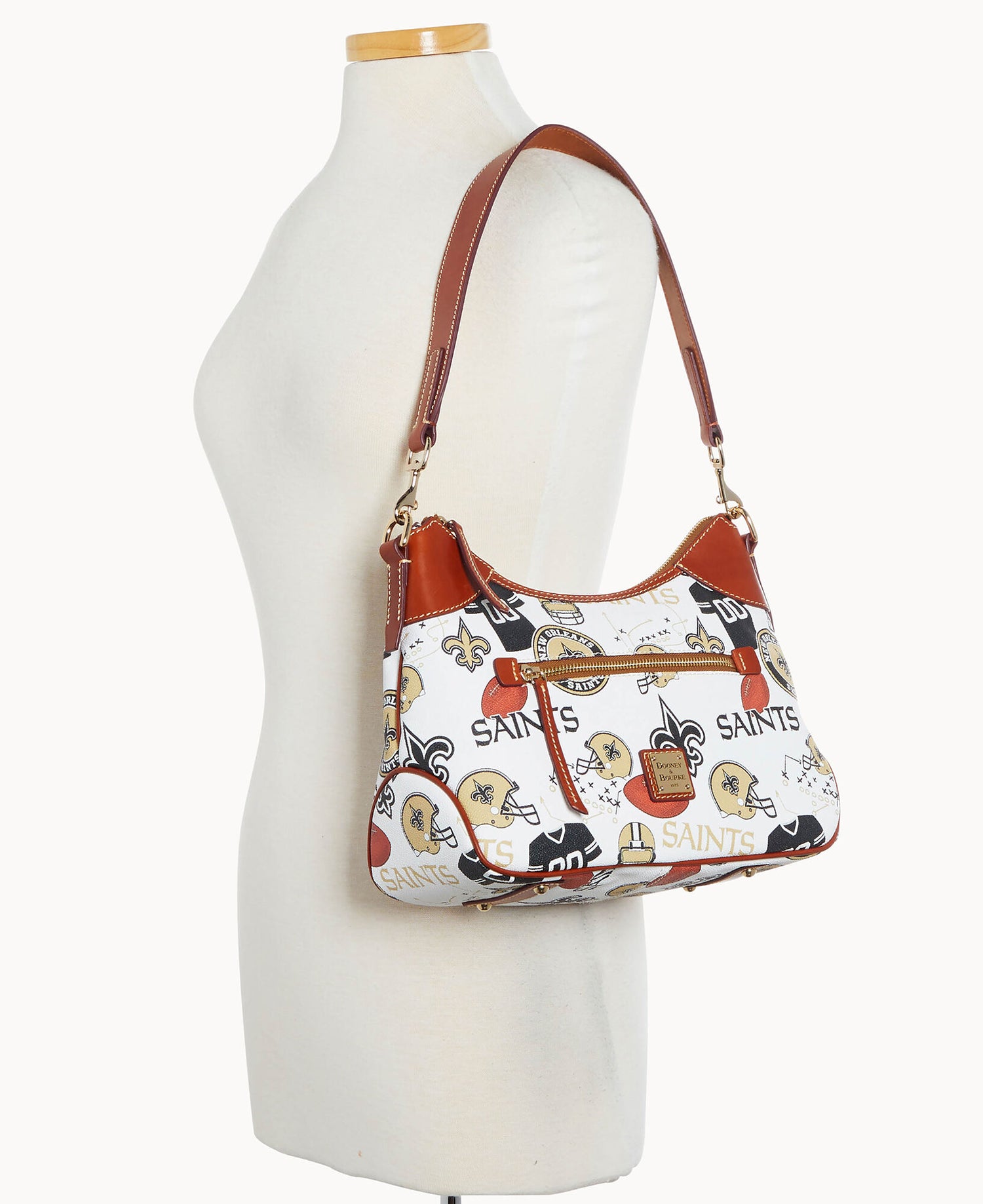 B1957G_QWMWPATNSNTS_ALT4