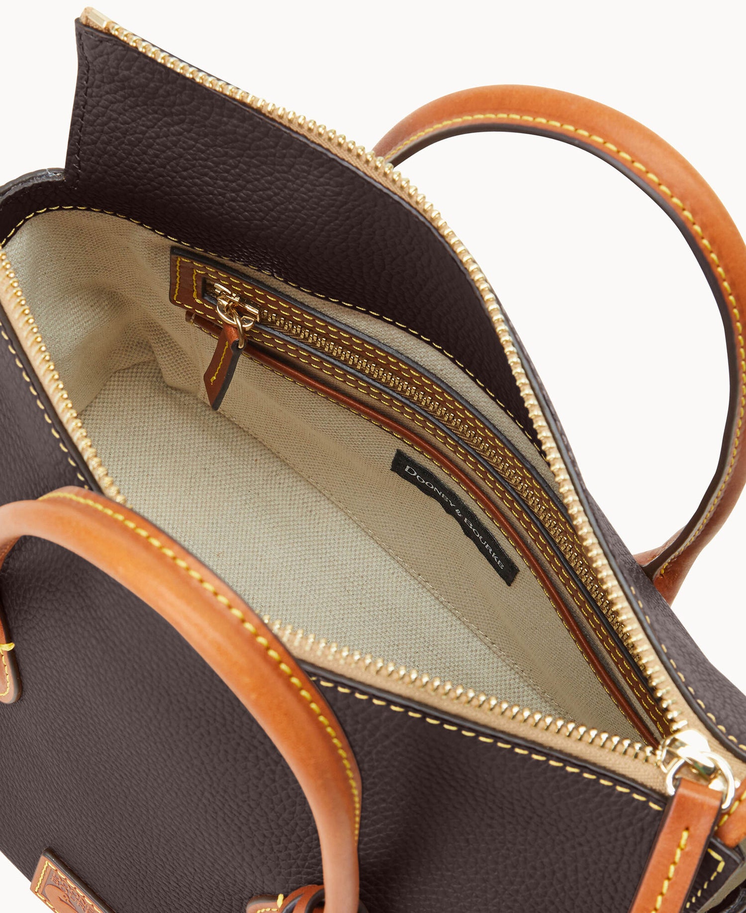 B1958G_9PBMPAKR_ALT2