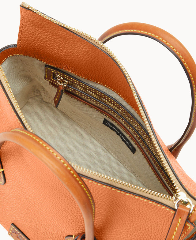 B1958G_9PFCPAKR_ALT2