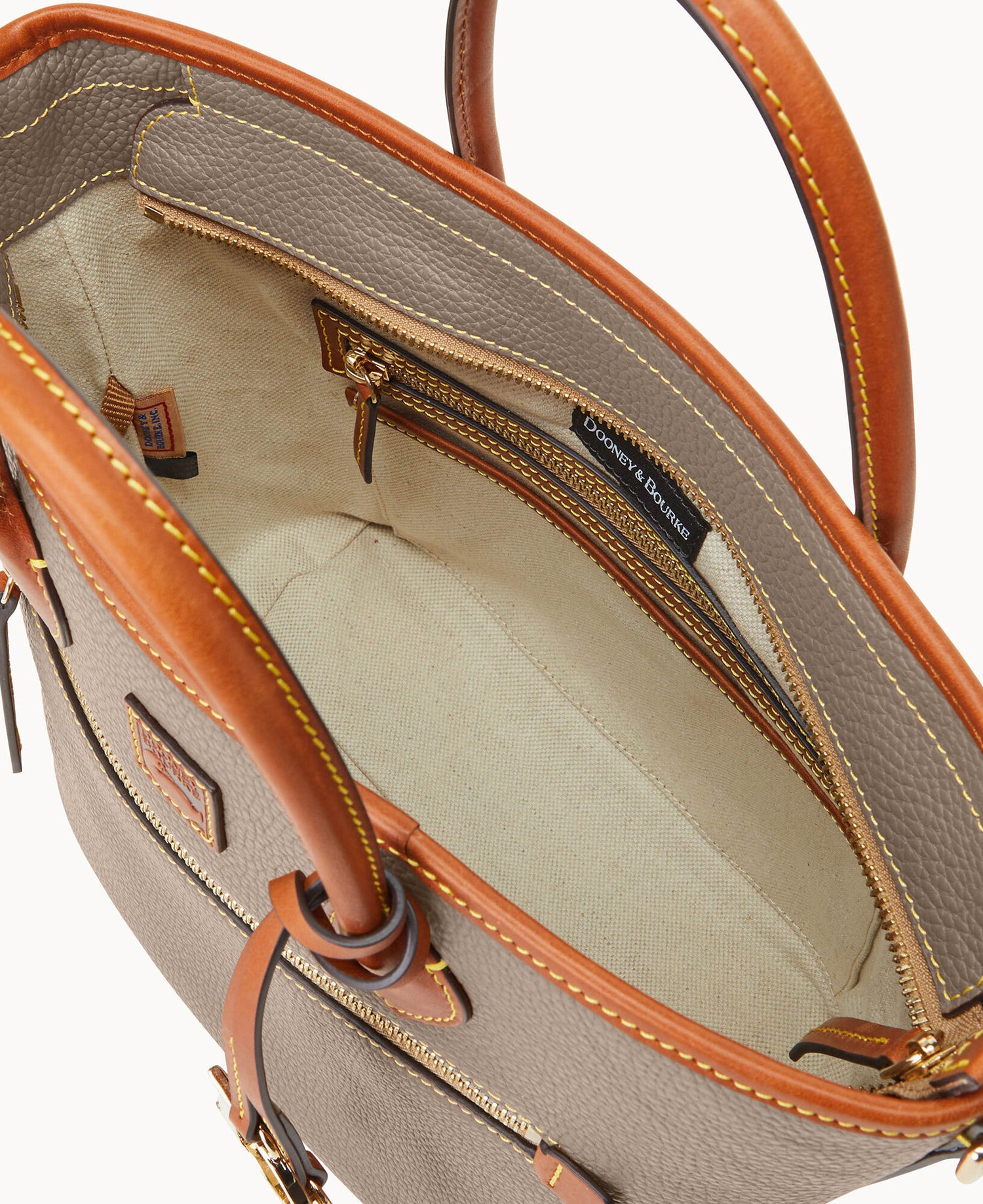 B1963G_9PTPPAKR_ALT2