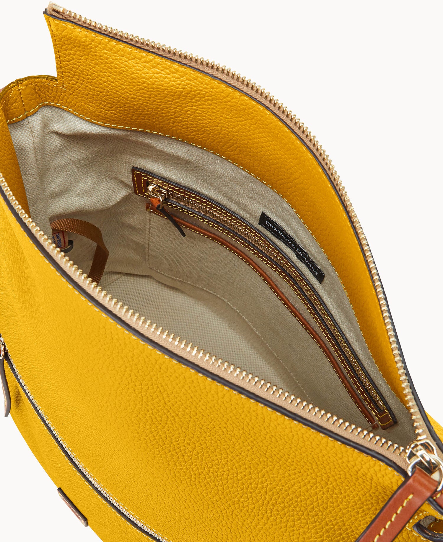 B1967G_9PMTPAKR_ALT2