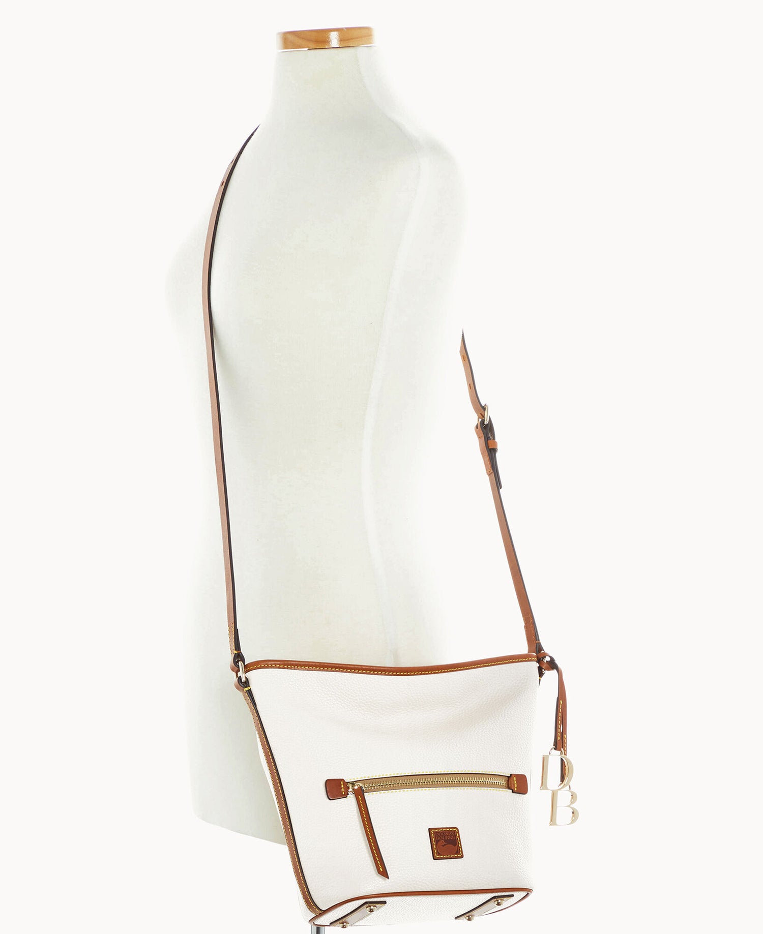 B1972G_9PWHPAKR_ALT4