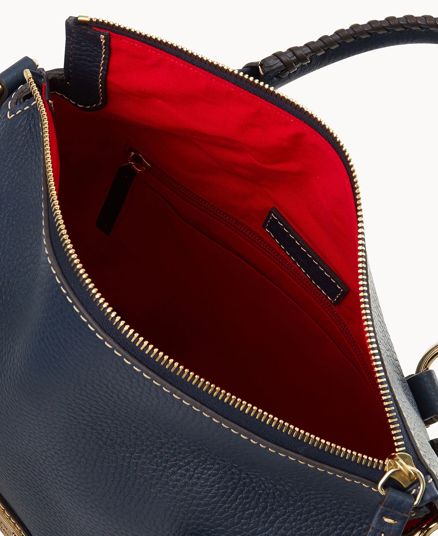 B1980G_AWMBAWMB0001_ALT2